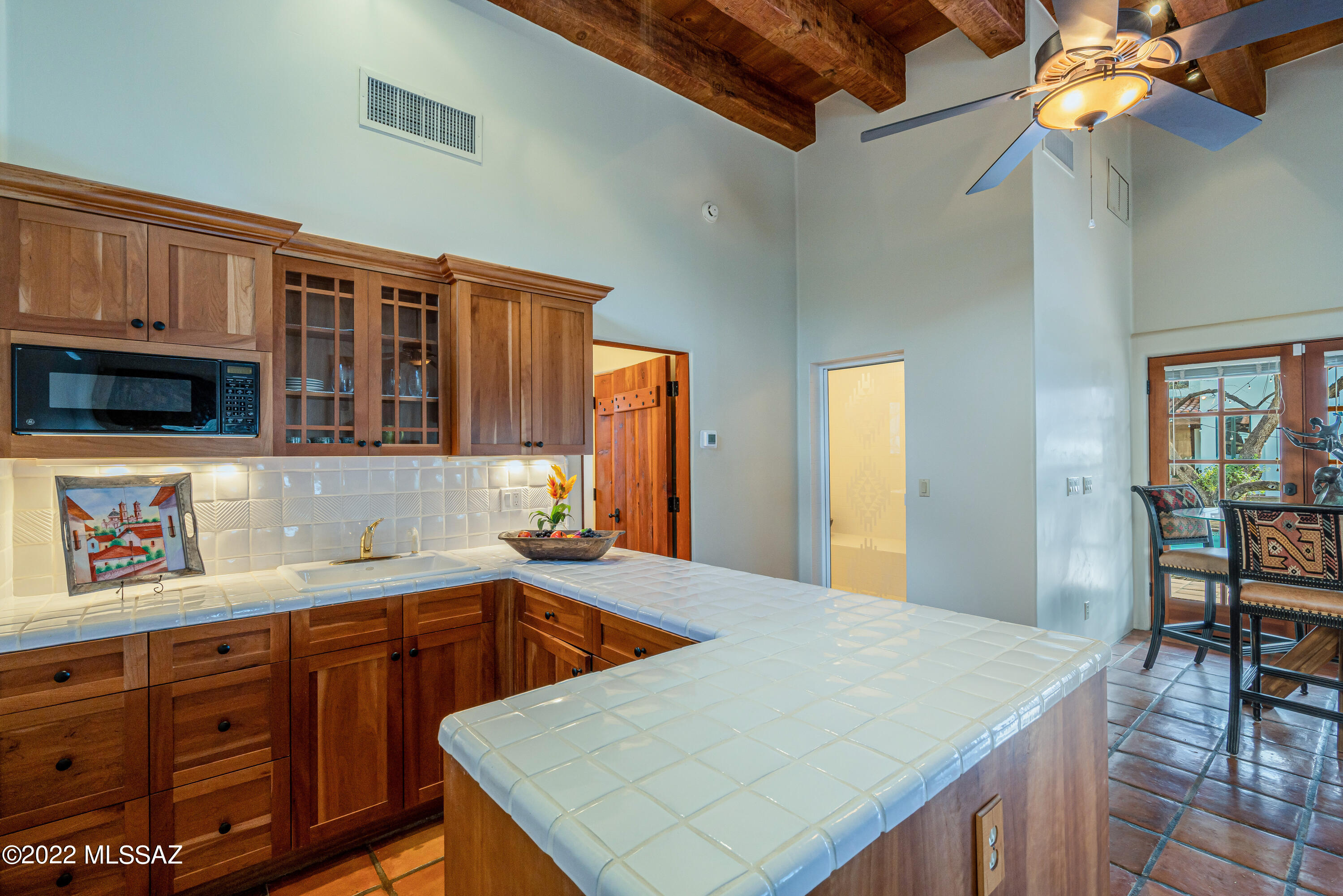 La Cienega (1-17) - Residential