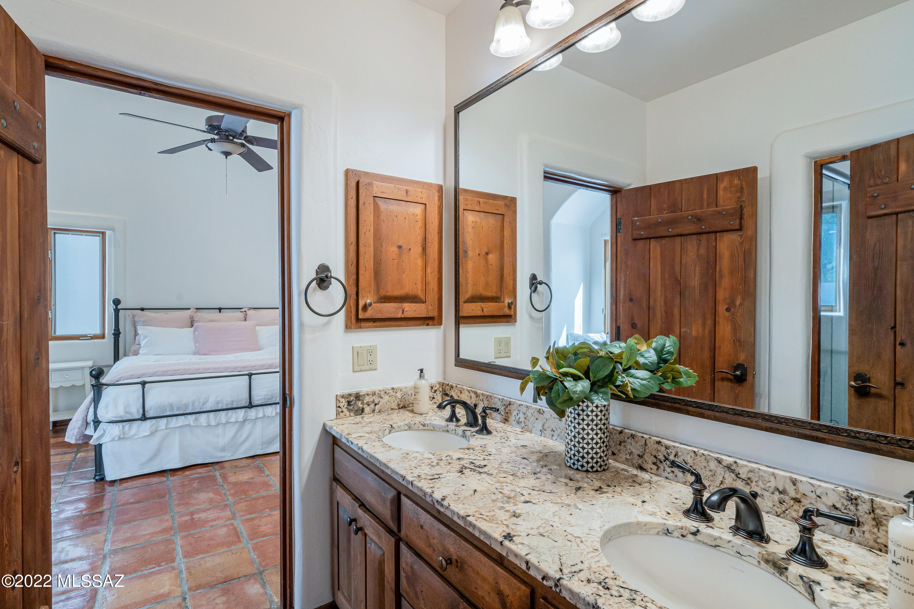 La Cienega (1-17) - Residential