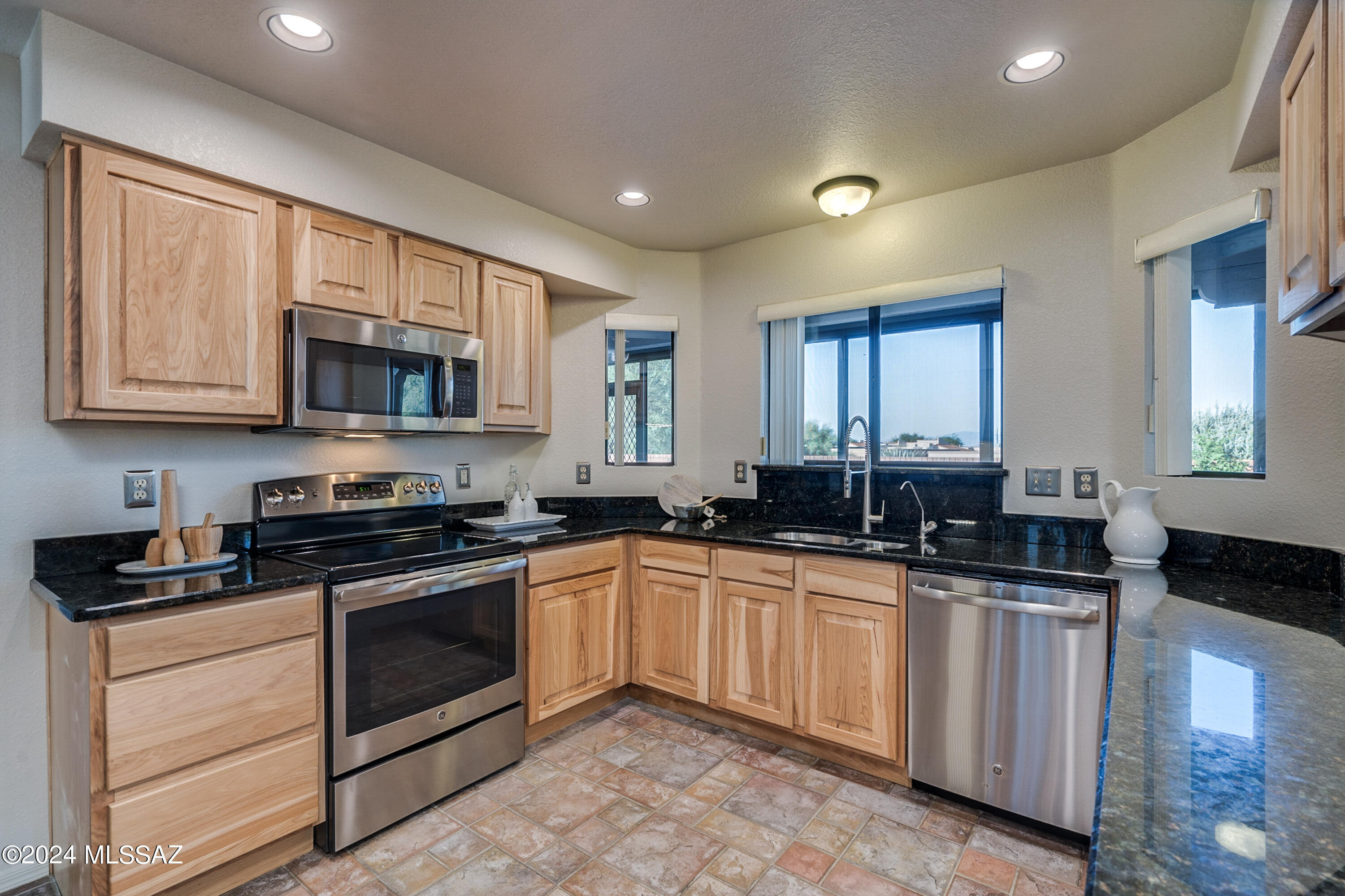 Las Campanas BLK I (1-96) - Residential