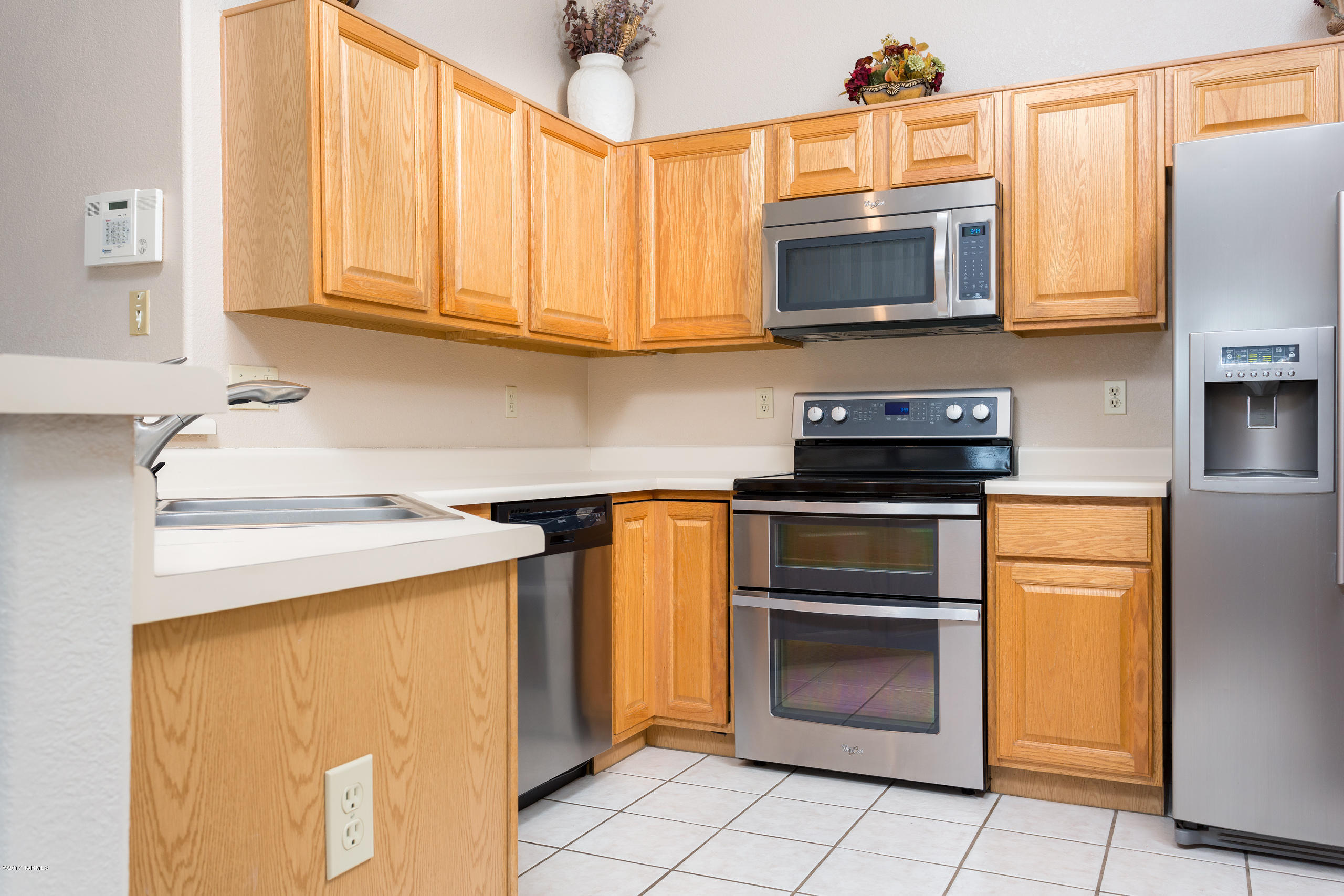 Elliott Homes At Rita Ranch (1-521) - Residential