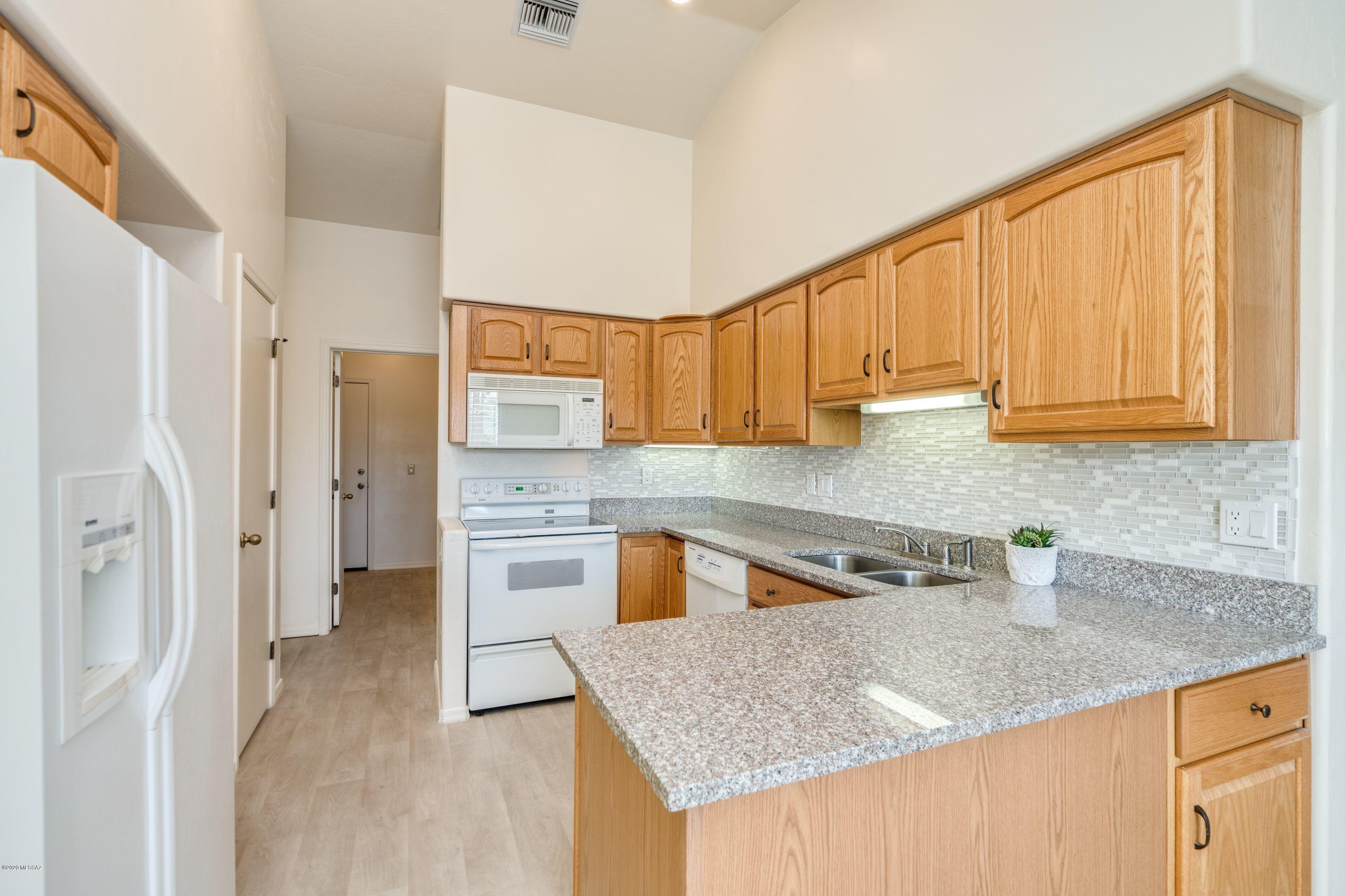 Portillo Hills Place(1-28) - Residential