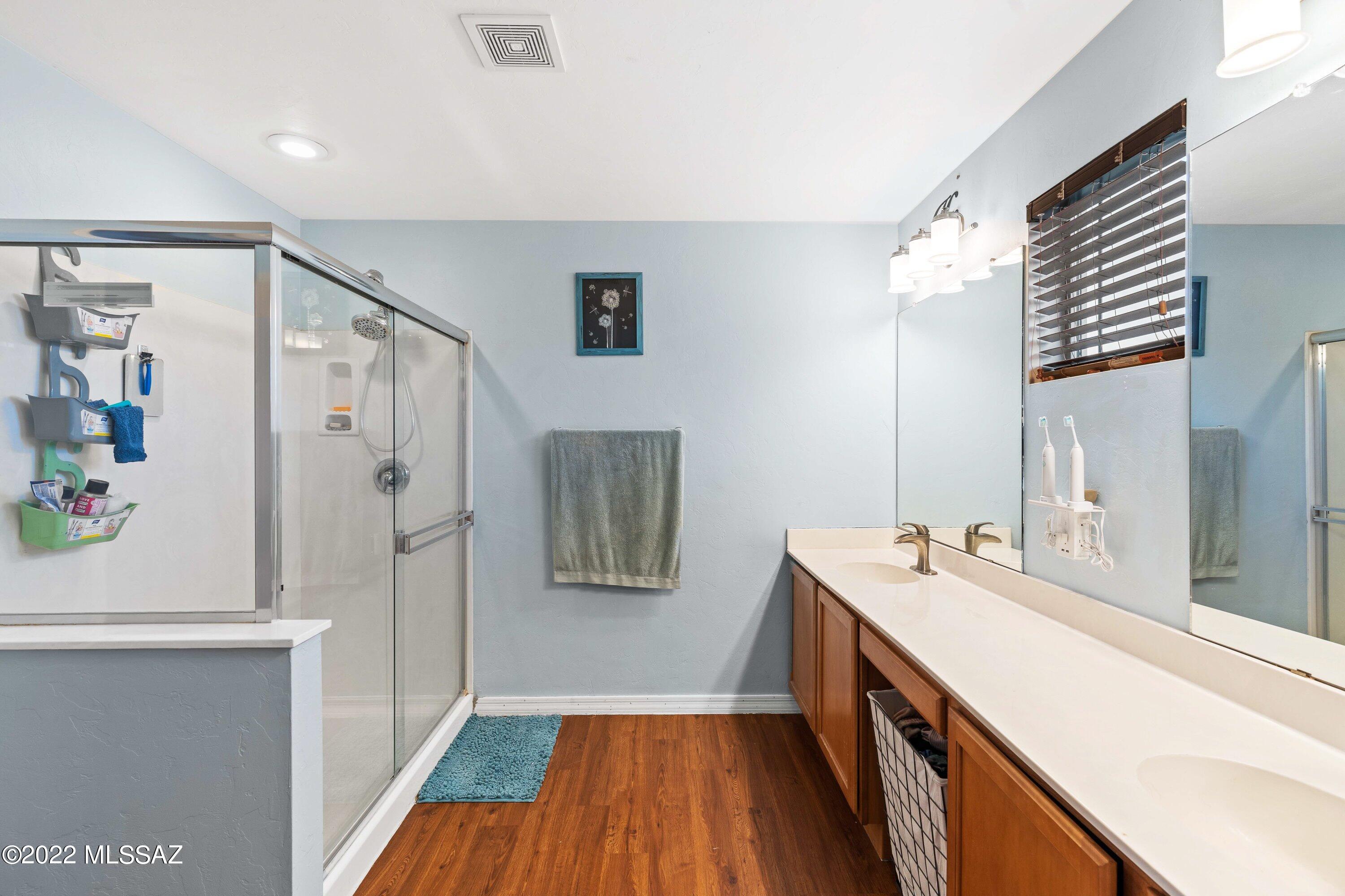 Presidio De Cancion (1-200) - Residential