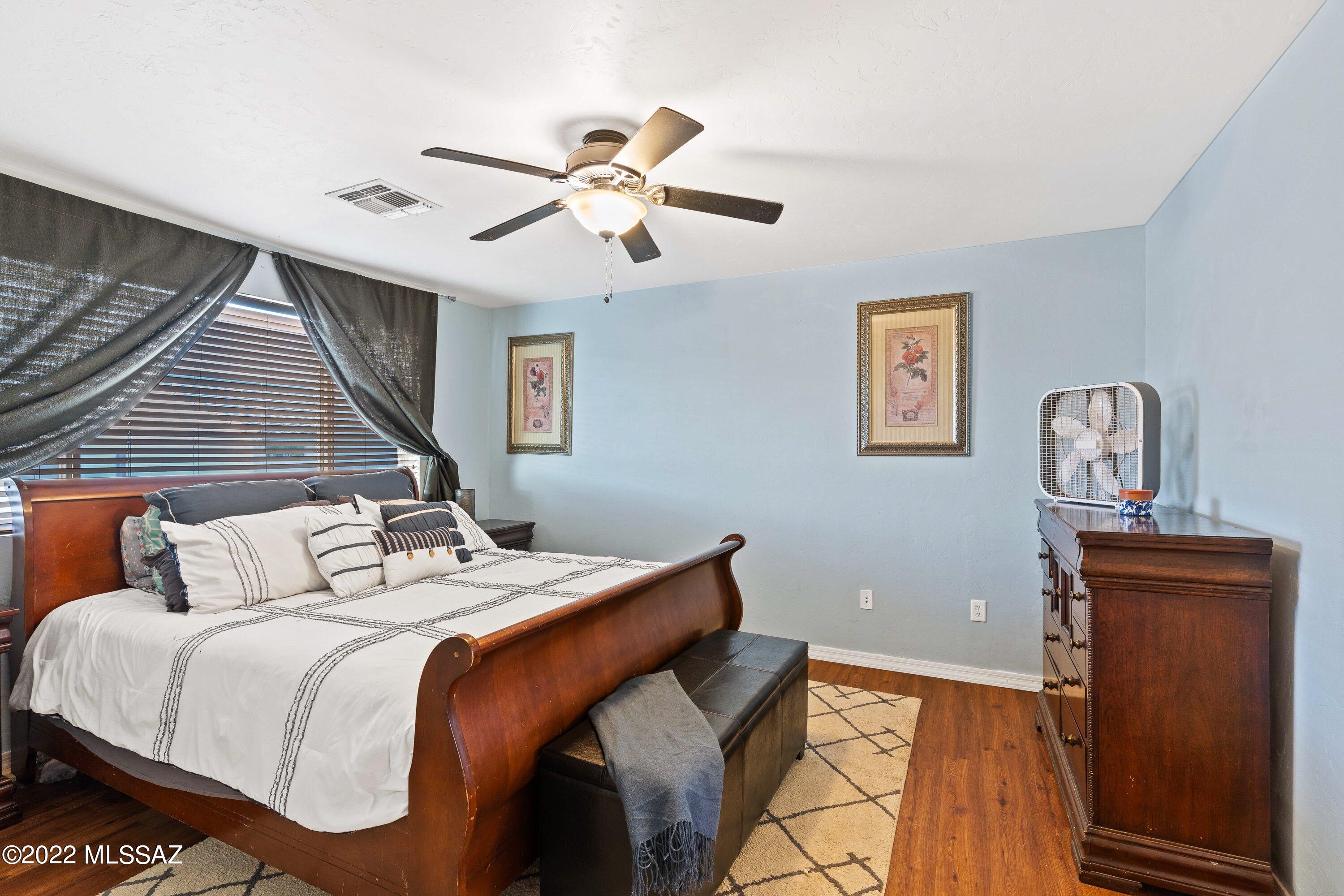Presidio De Cancion (1-200) - Residential