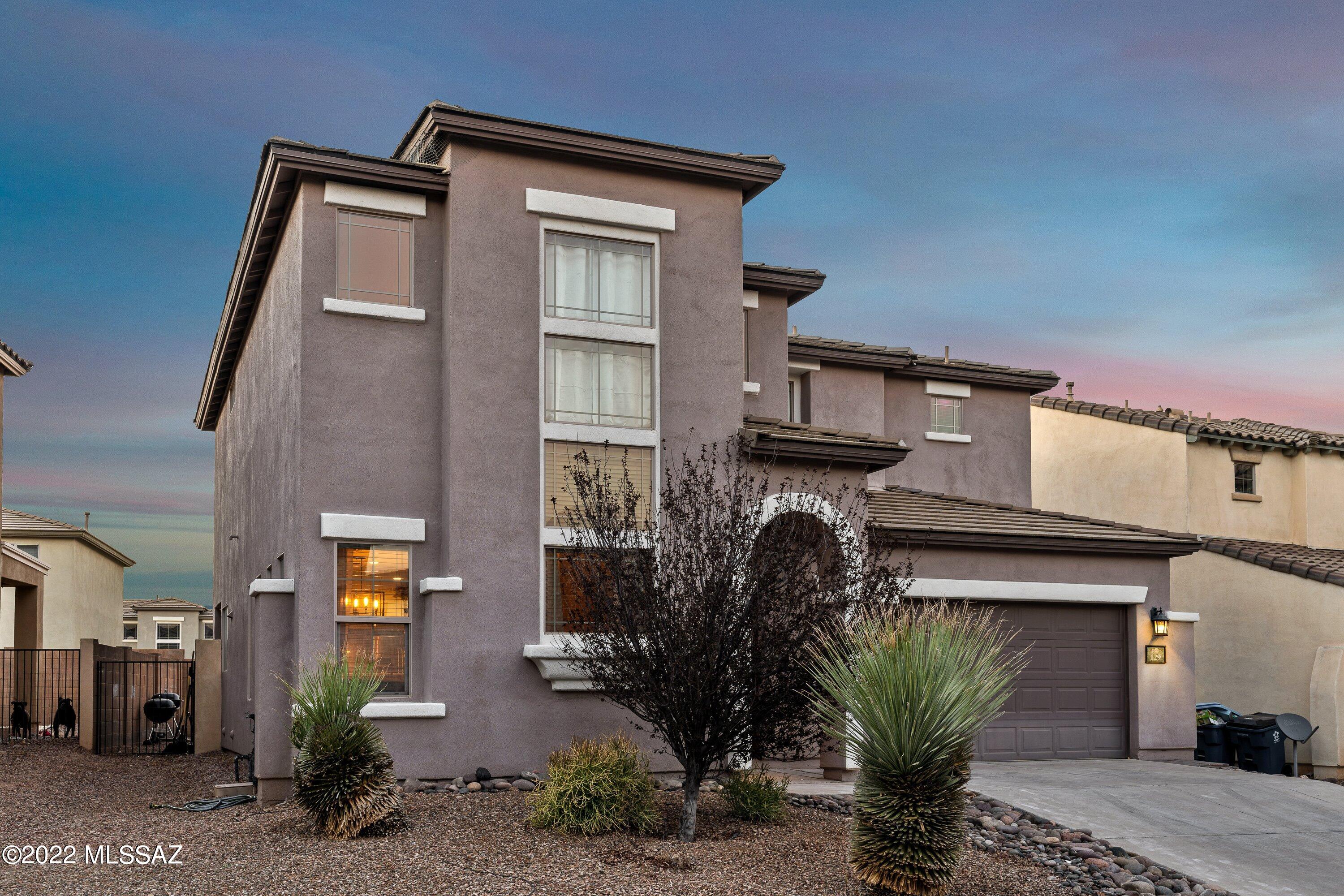 Presidio De Cancion (1-200) - Residential