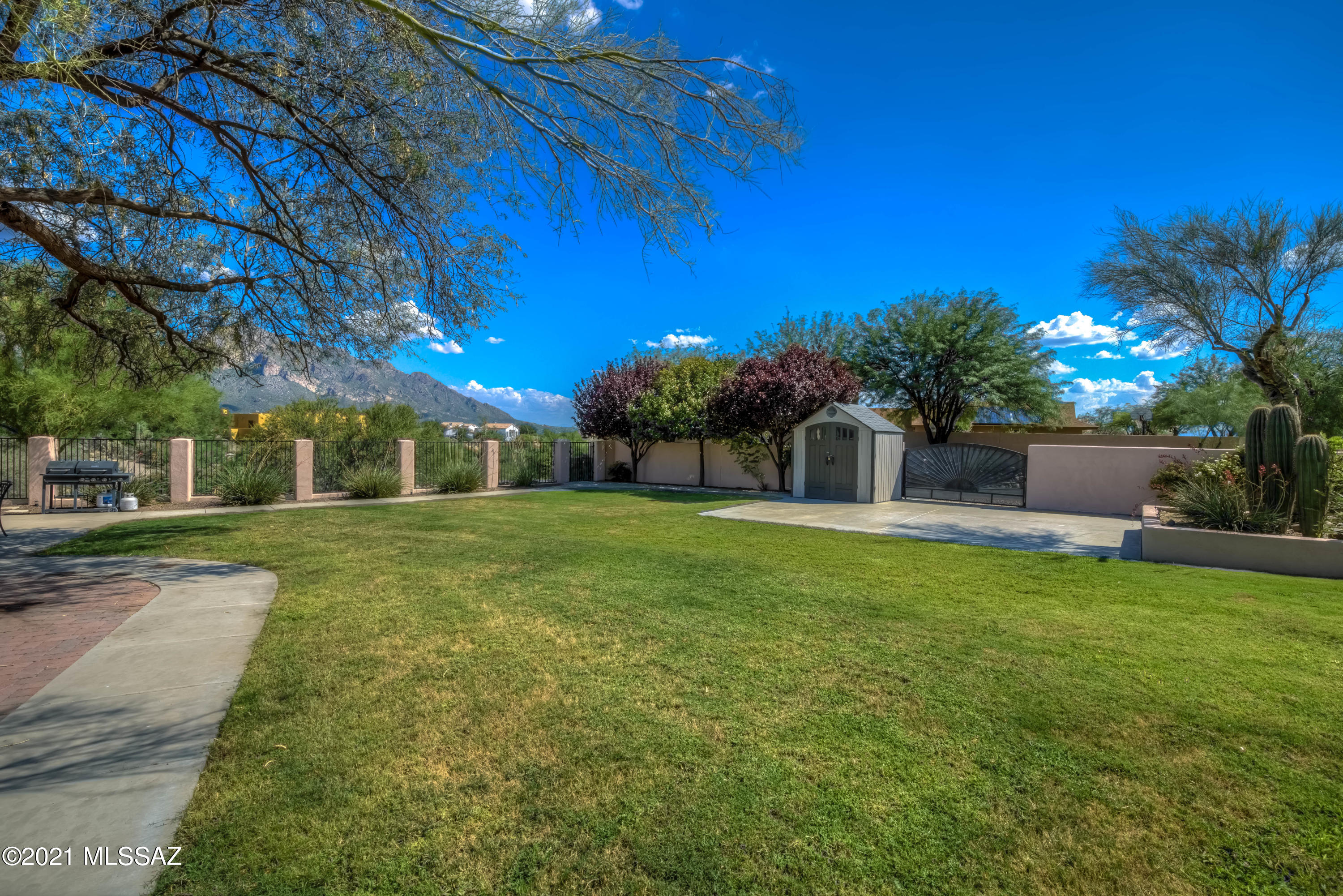 Monte Del Oro (1-187) - Residential