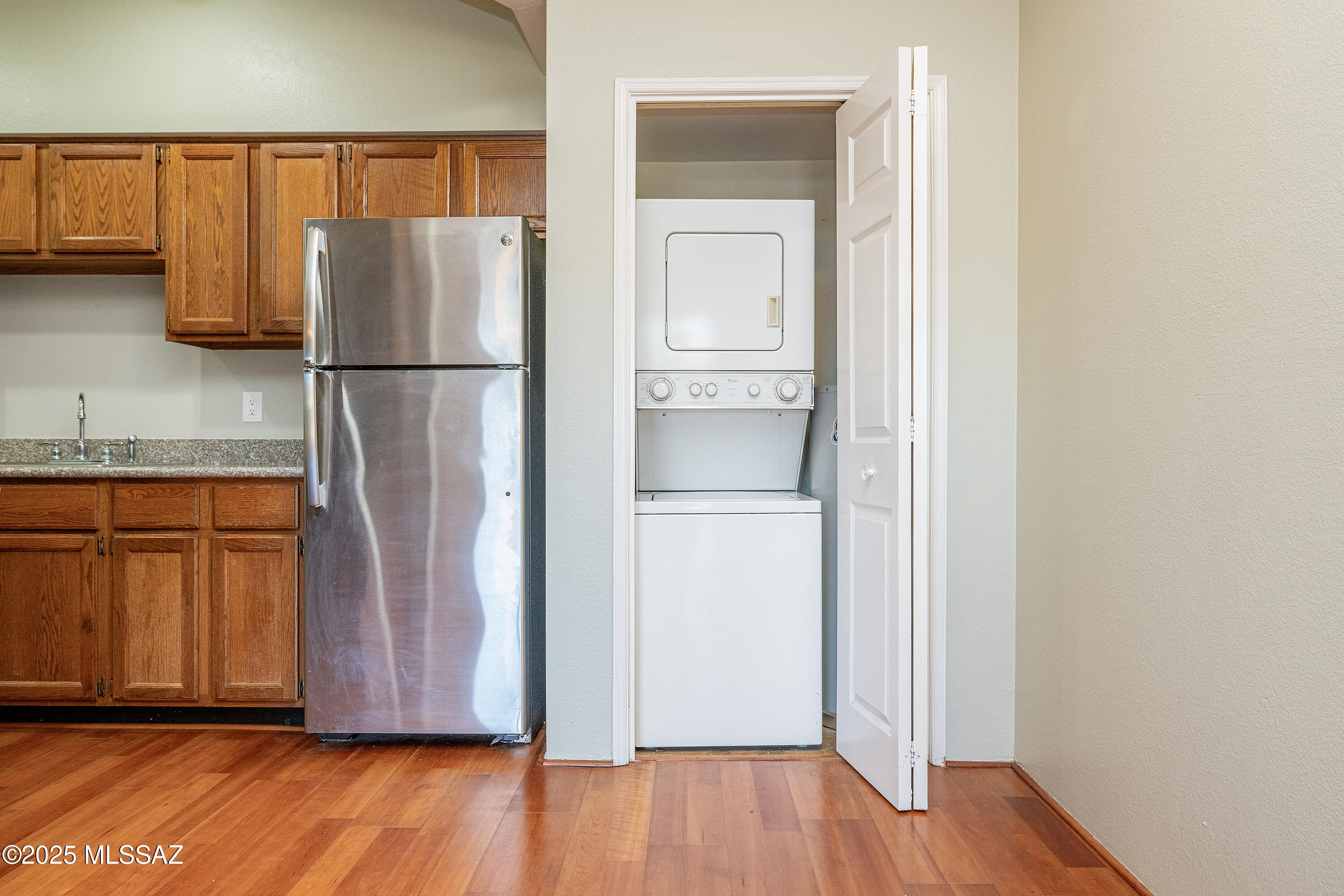 5500 N Valley View Rd 230