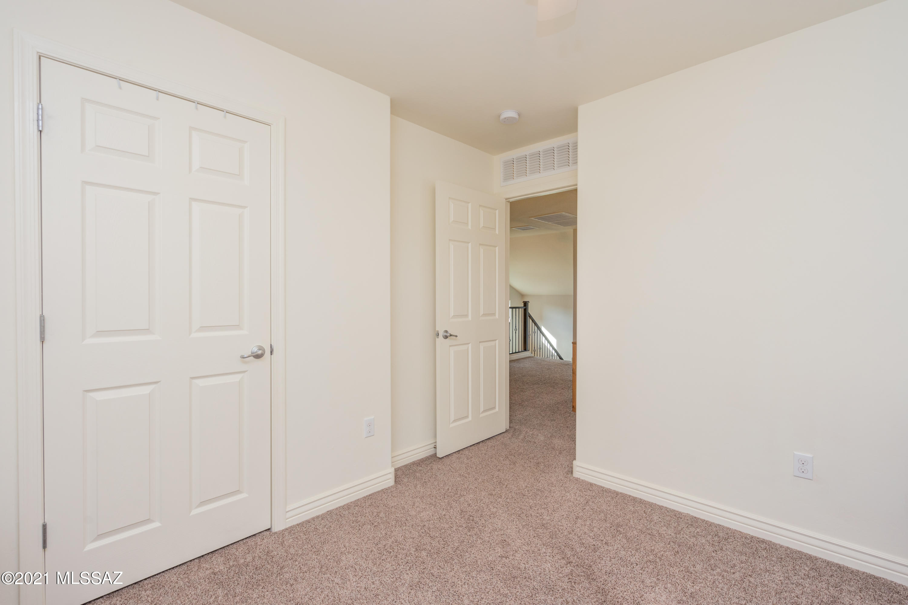 Vista Del Lago Norte SQ20140780198 - Residential