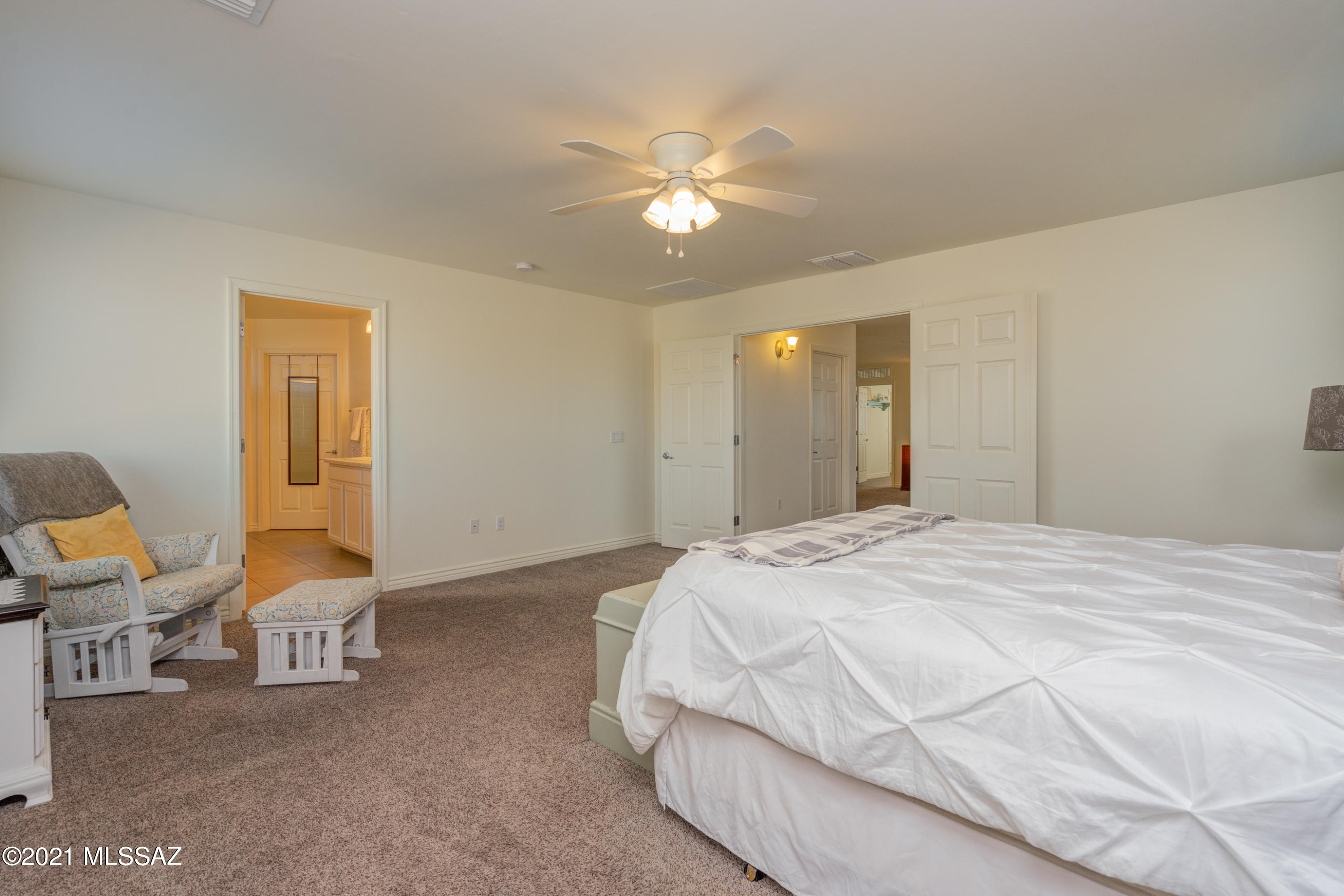 Vista Del Lago Norte SQ20140780198 - Residential