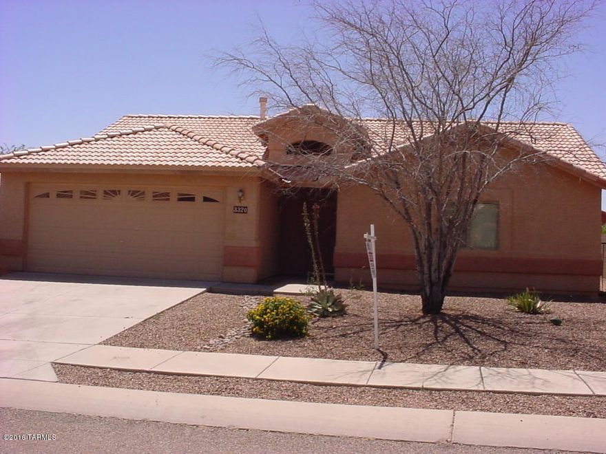 Remarkable Tucson Mountain Sanctuary home in wonderful condition. Open great room concept with soaring ceilings. Large dining area and kitchen features pantry, white appliances and refrigerator with icemaker. Large master bedroom has adjacent master bath with dual sinks. Separate roman-style tub/shower combo and toilet in their own room. Walk-in closet too. Two additional bedrooms and a large guest bath with tub/shower combo. Large backyard features oversized covered patio and lovely shade tree.