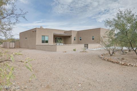 A home in Rio Rico