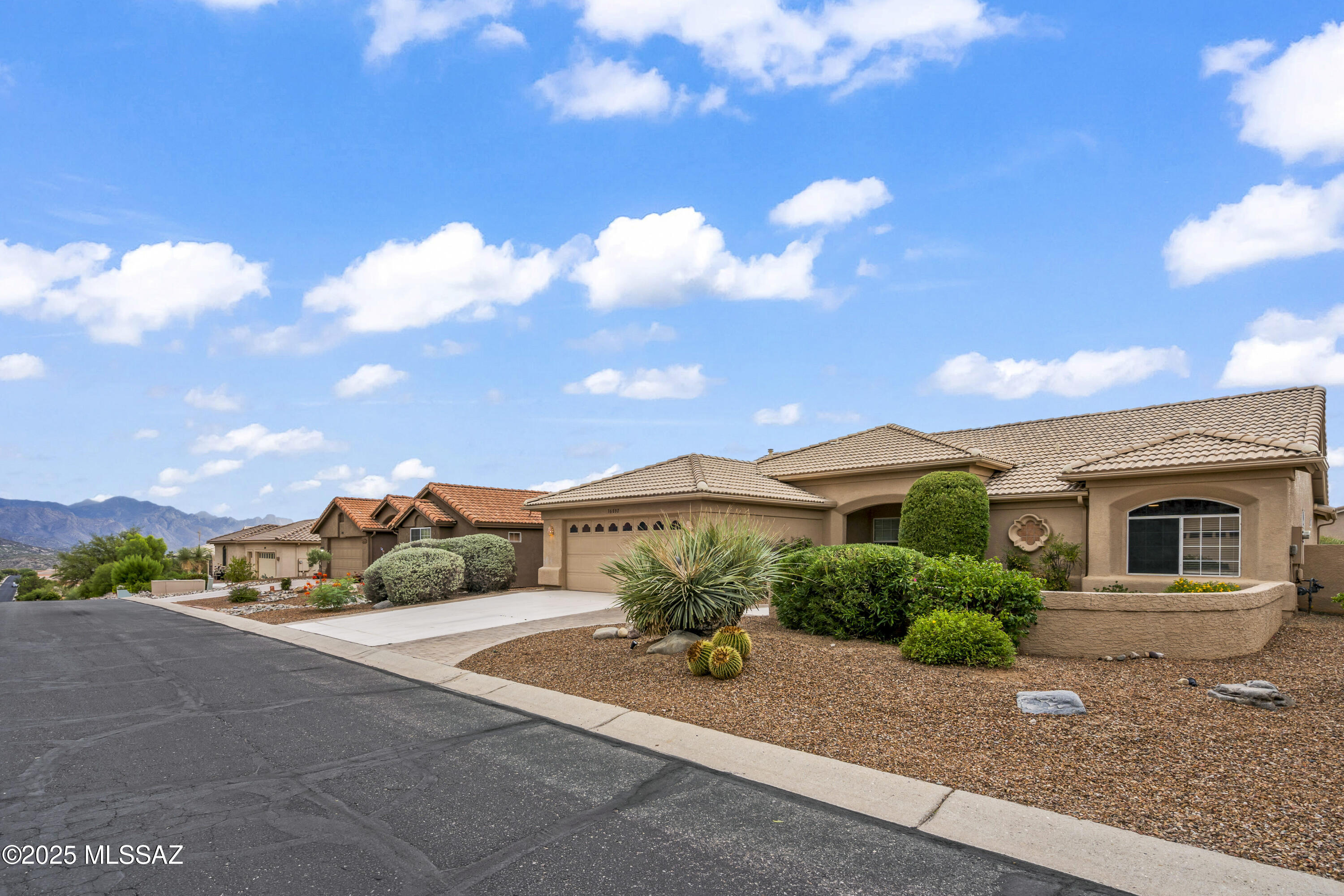 36892 S Golf Course Drive