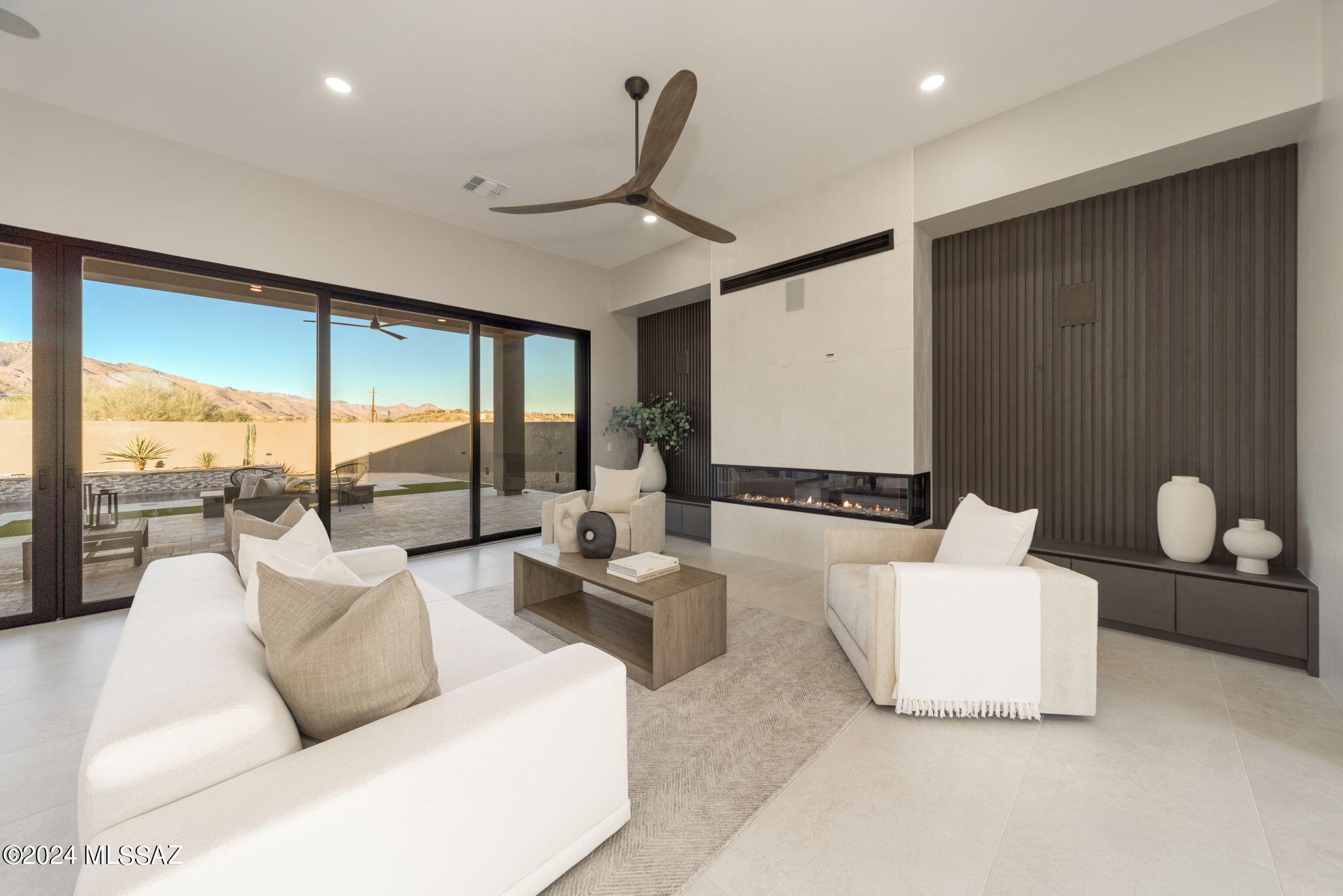 Colonia Del Sol (1-20) - Residential