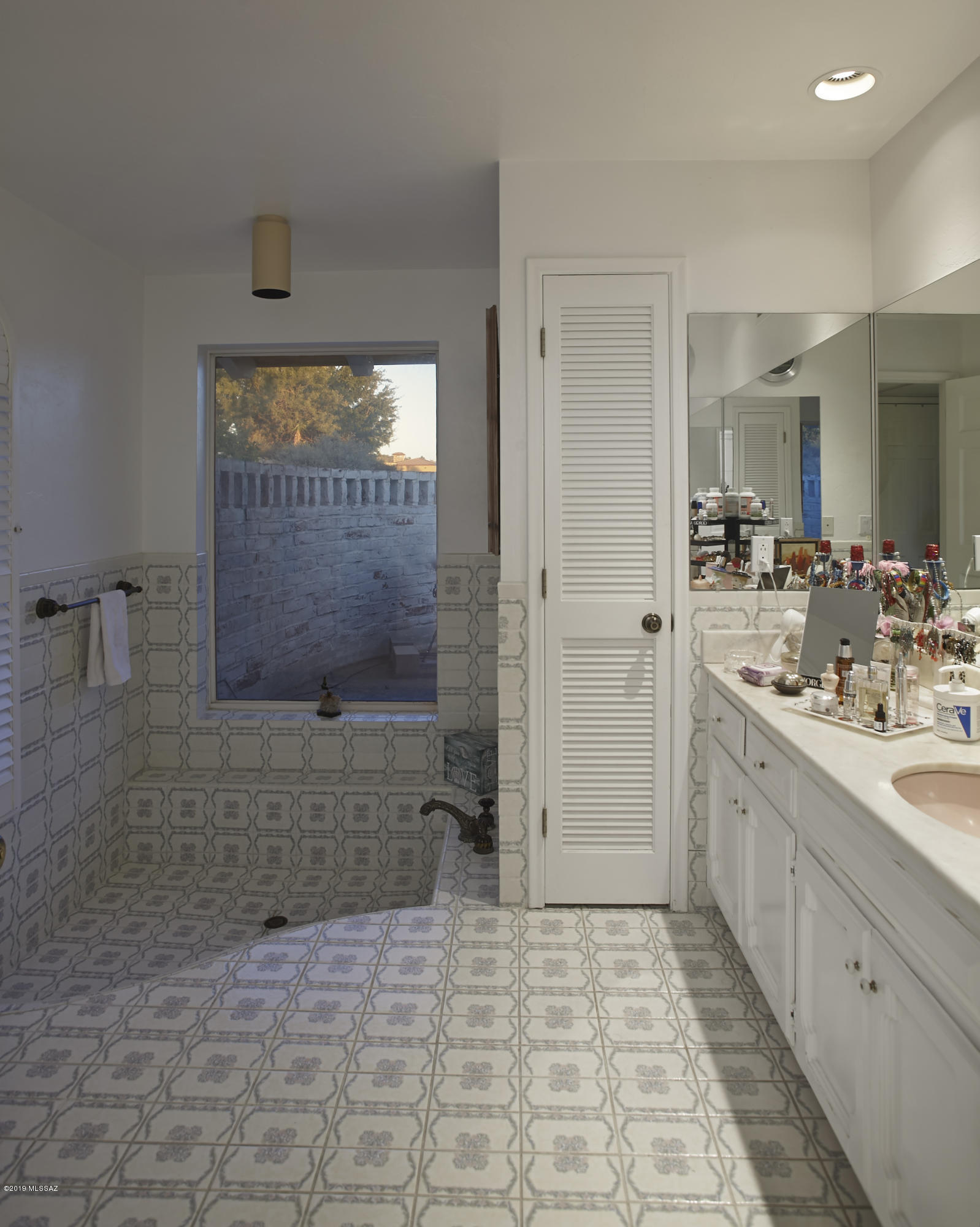 Skyline Country Club Estates (233-269) - Residential