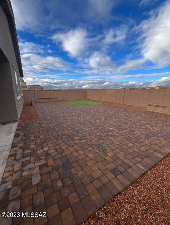 La Estancia De Tucson (1-330) - Residential Lease