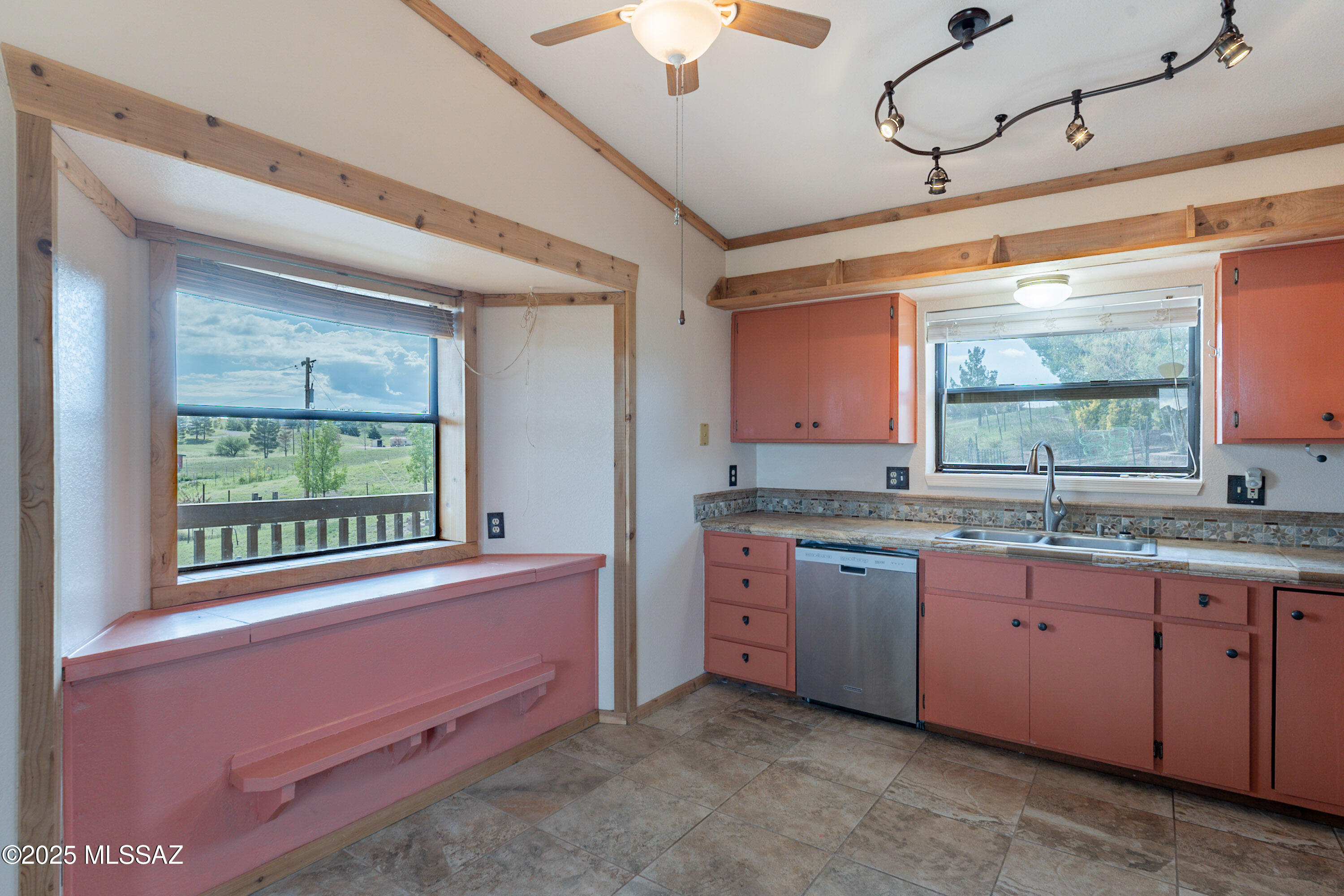 Sonoita Estates (1-18) - Residential