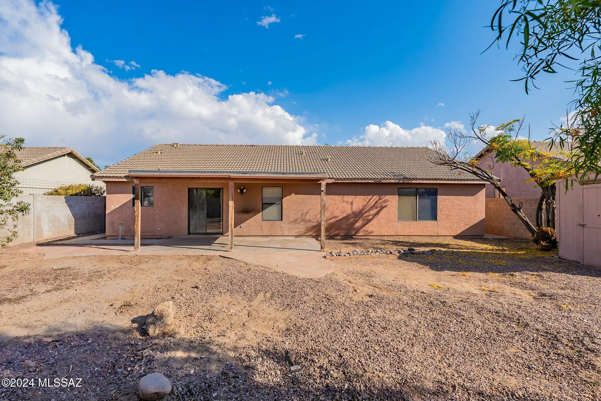 Elliott Homes At Rita Ranch (1-521) - Residential