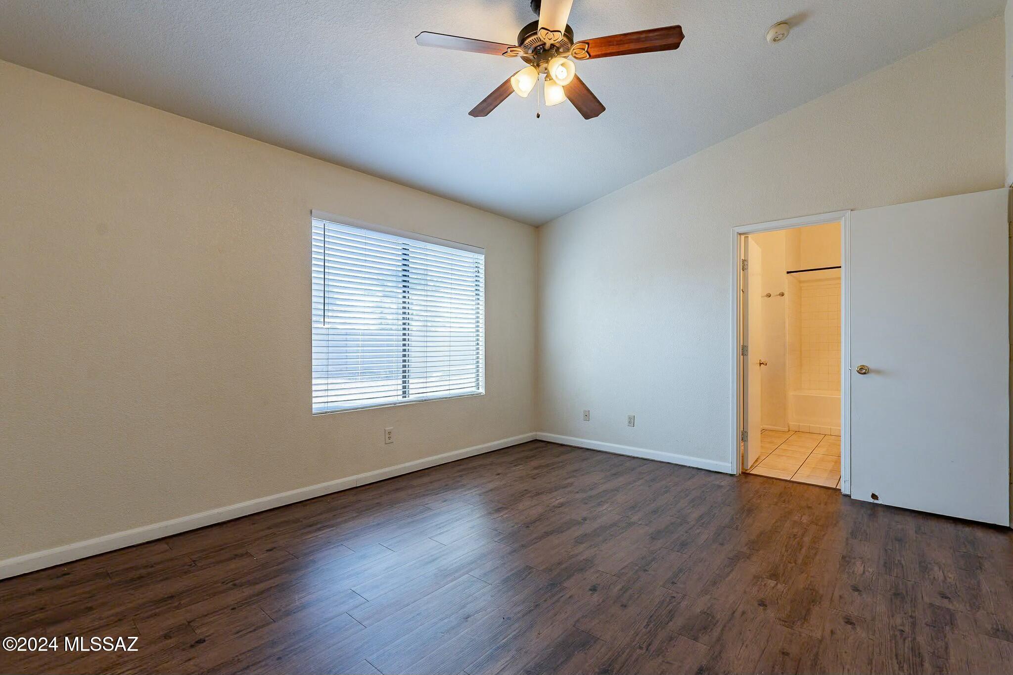 Elliott Homes At Rita Ranch (1-521) - Residential