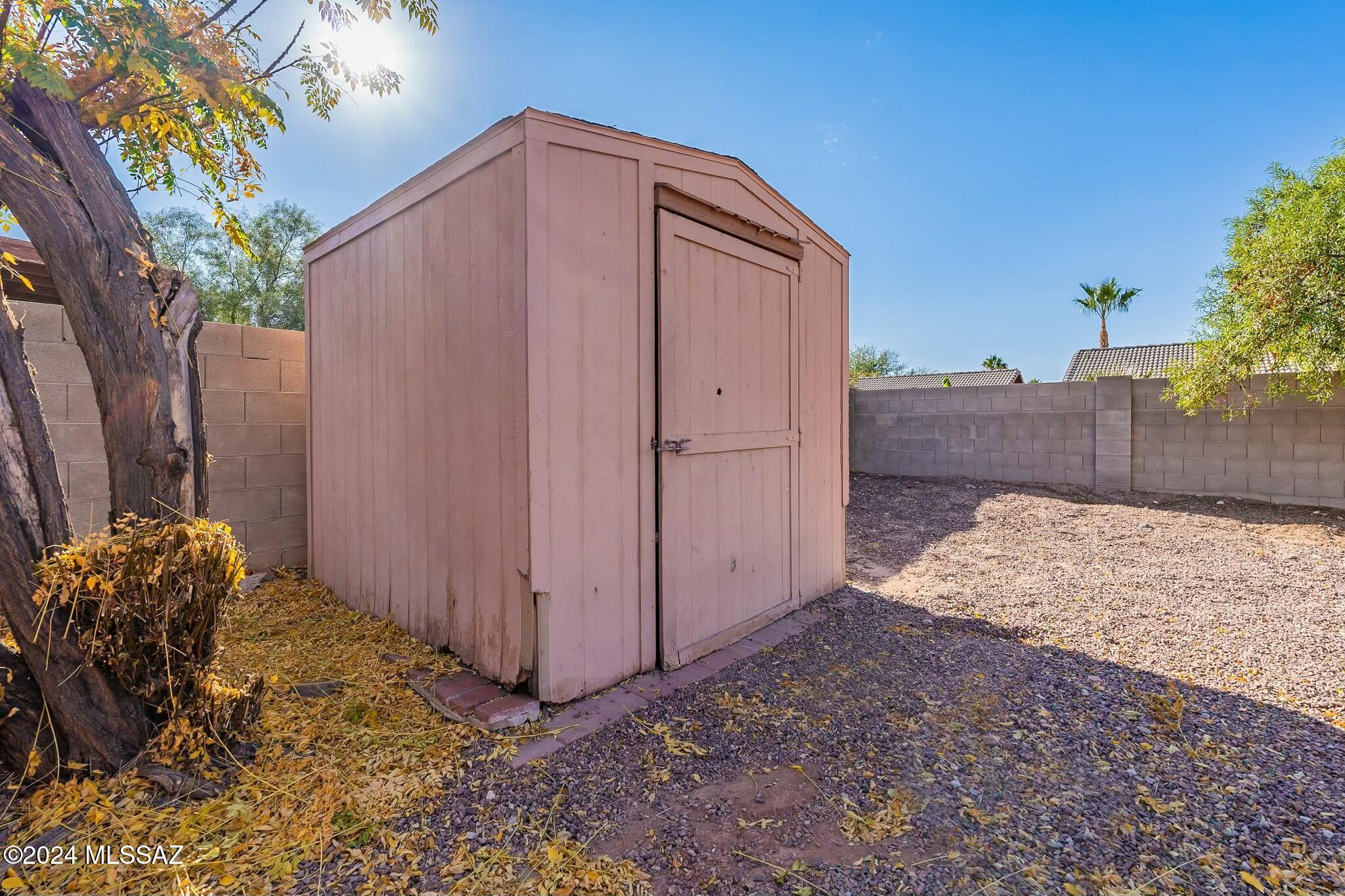Elliott Homes At Rita Ranch (1-521) - Residential