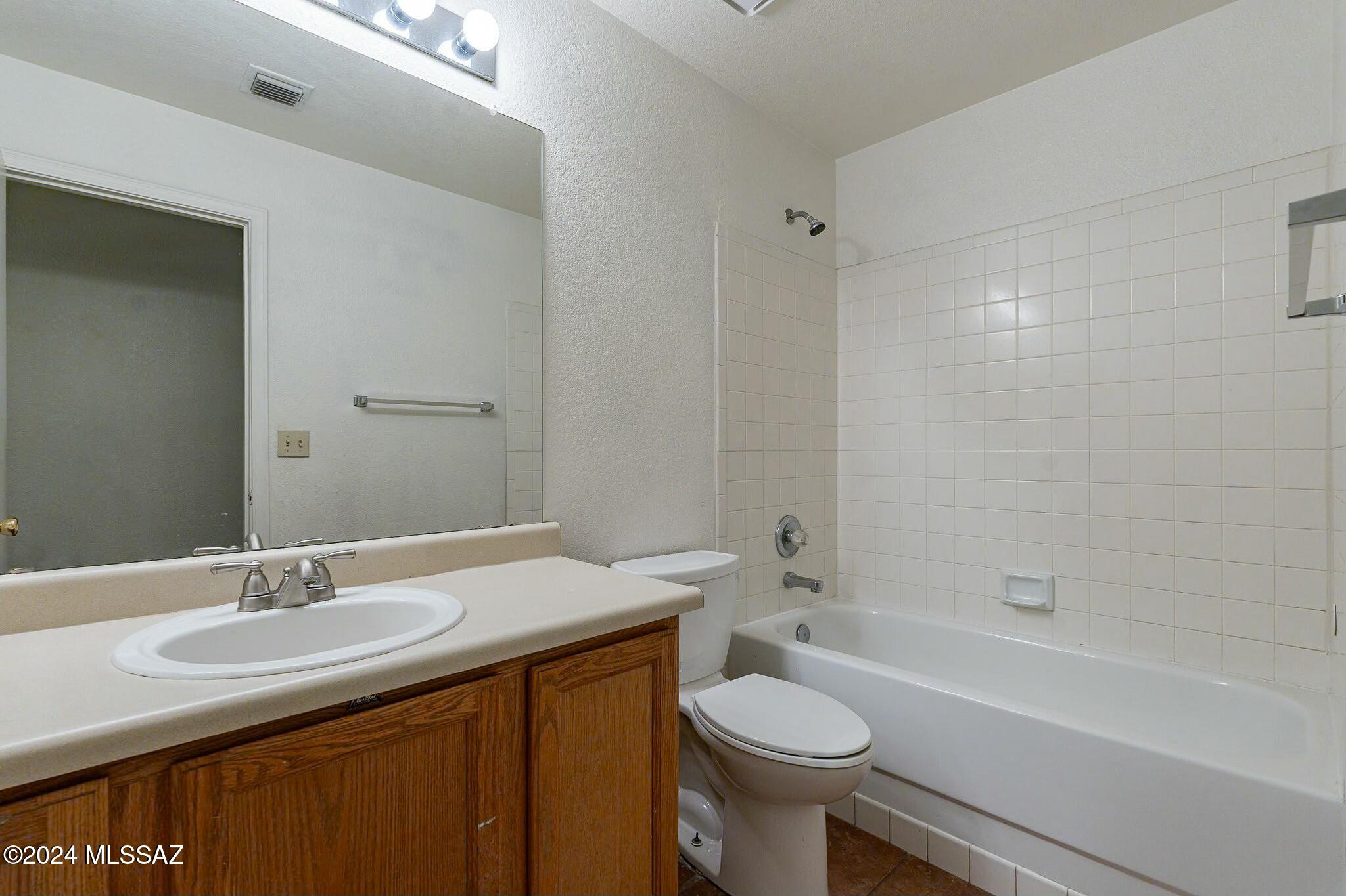 Elliott Homes At Rita Ranch (1-521) - Residential