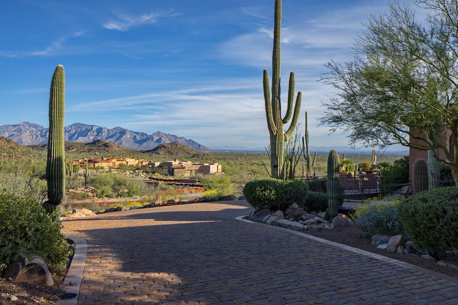 Canyon Pass At Dove Mountain - Residential
