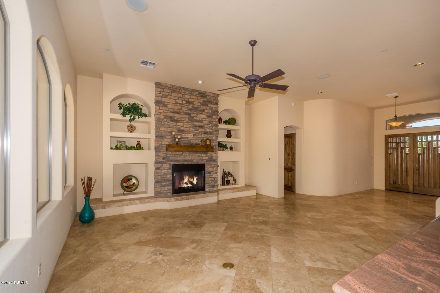 Dos Lagos at Dove Mountain (1-91) - Residential