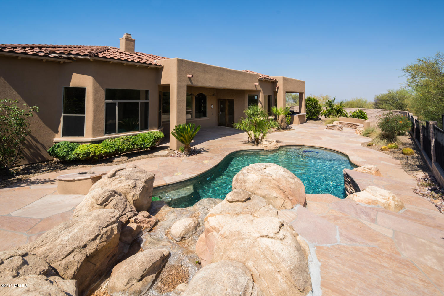 Dos Lagos at Dove Mountain (1-91) - Residential