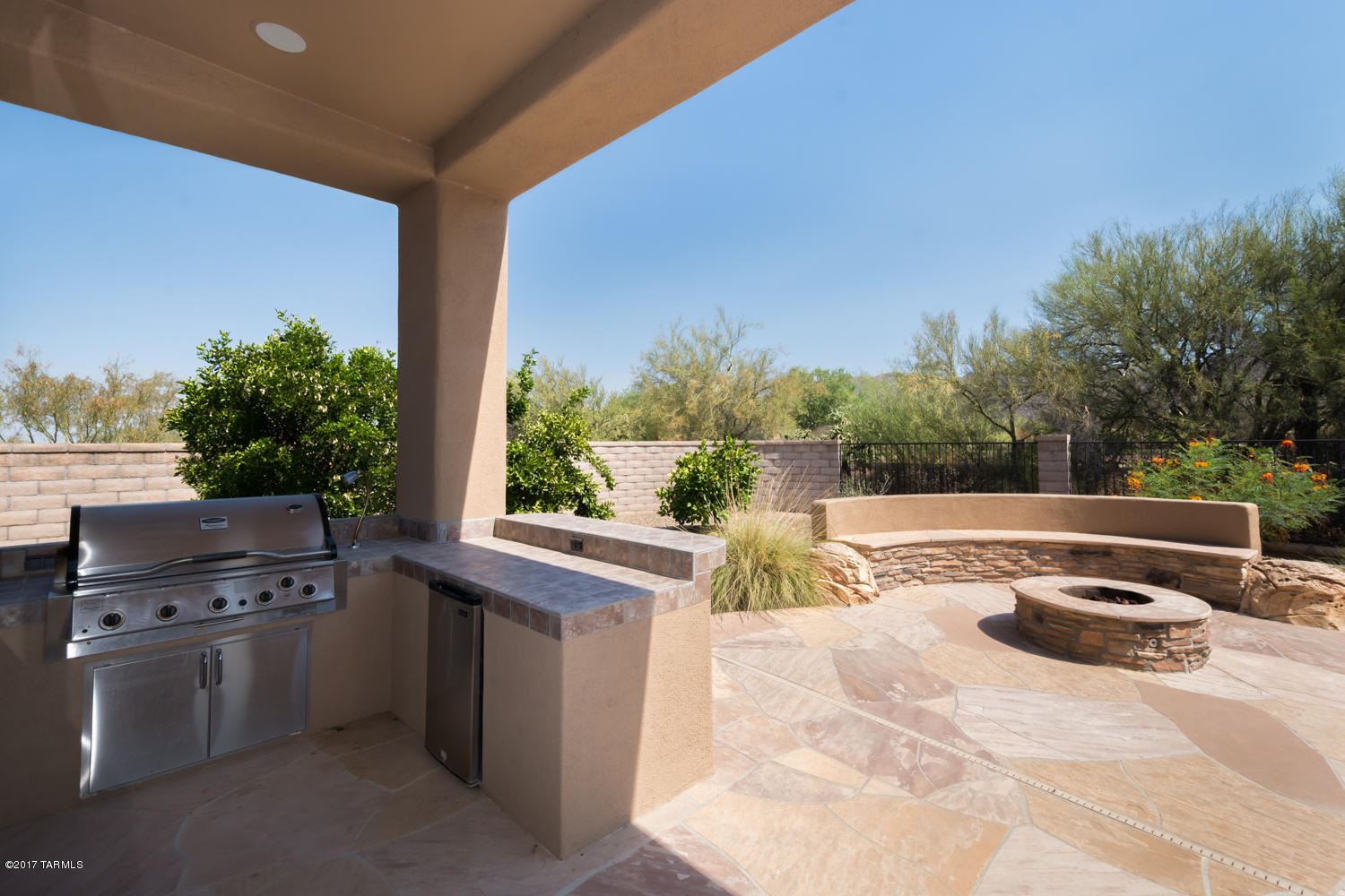 Dos Lagos at Dove Mountain (1-91) - Residential