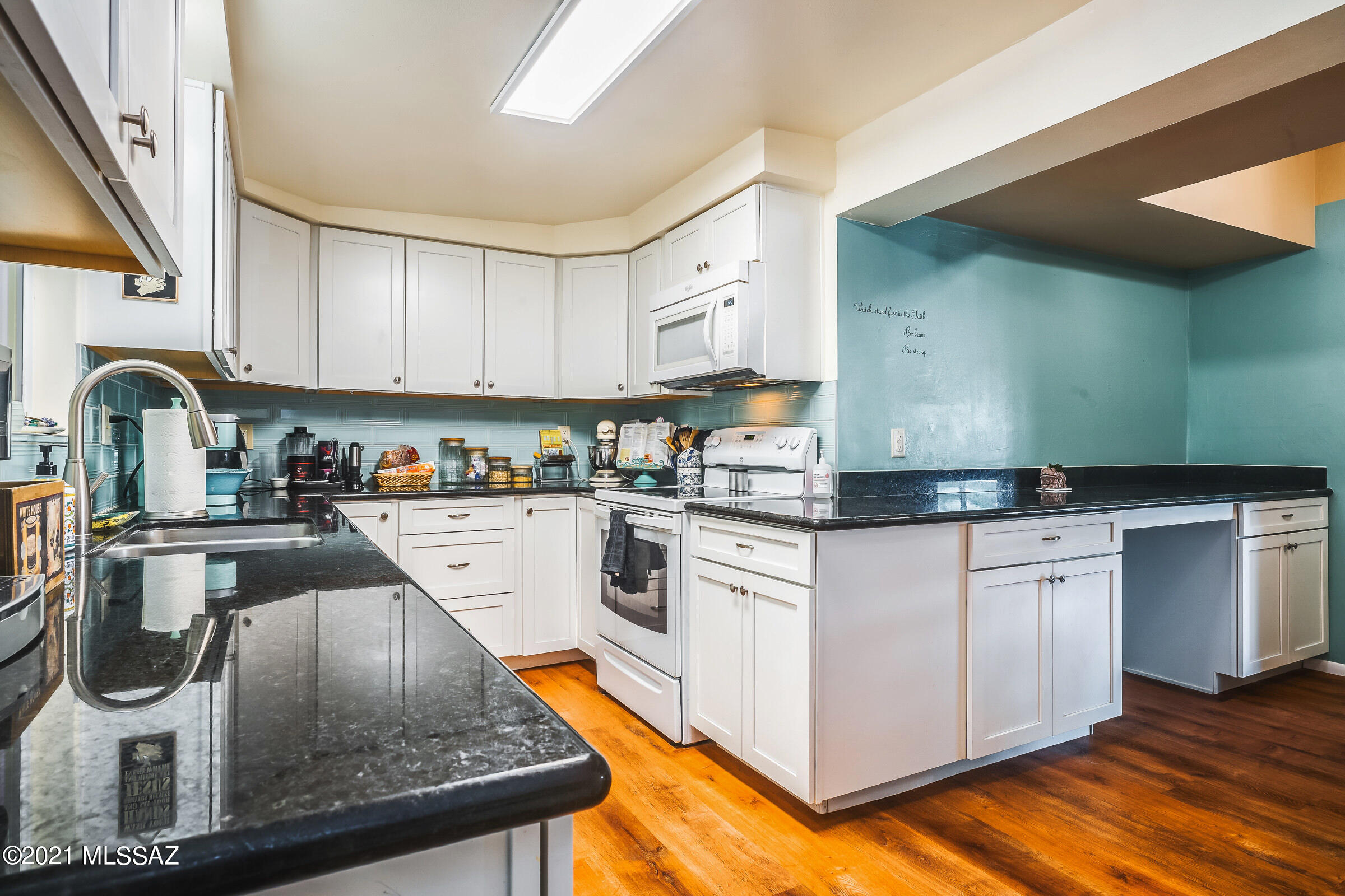 Thunderbird Heights - Residential