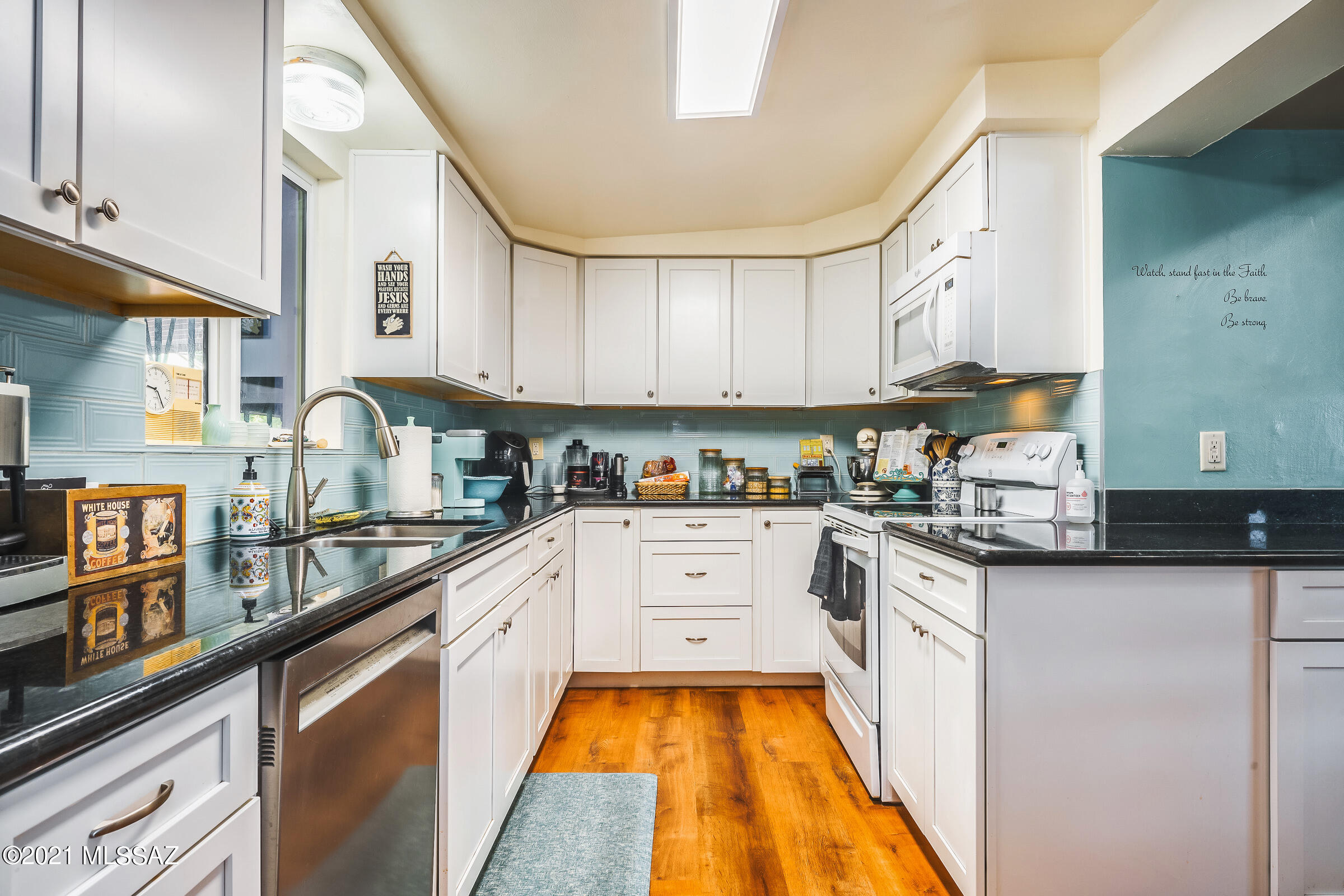 Thunderbird Heights - Residential