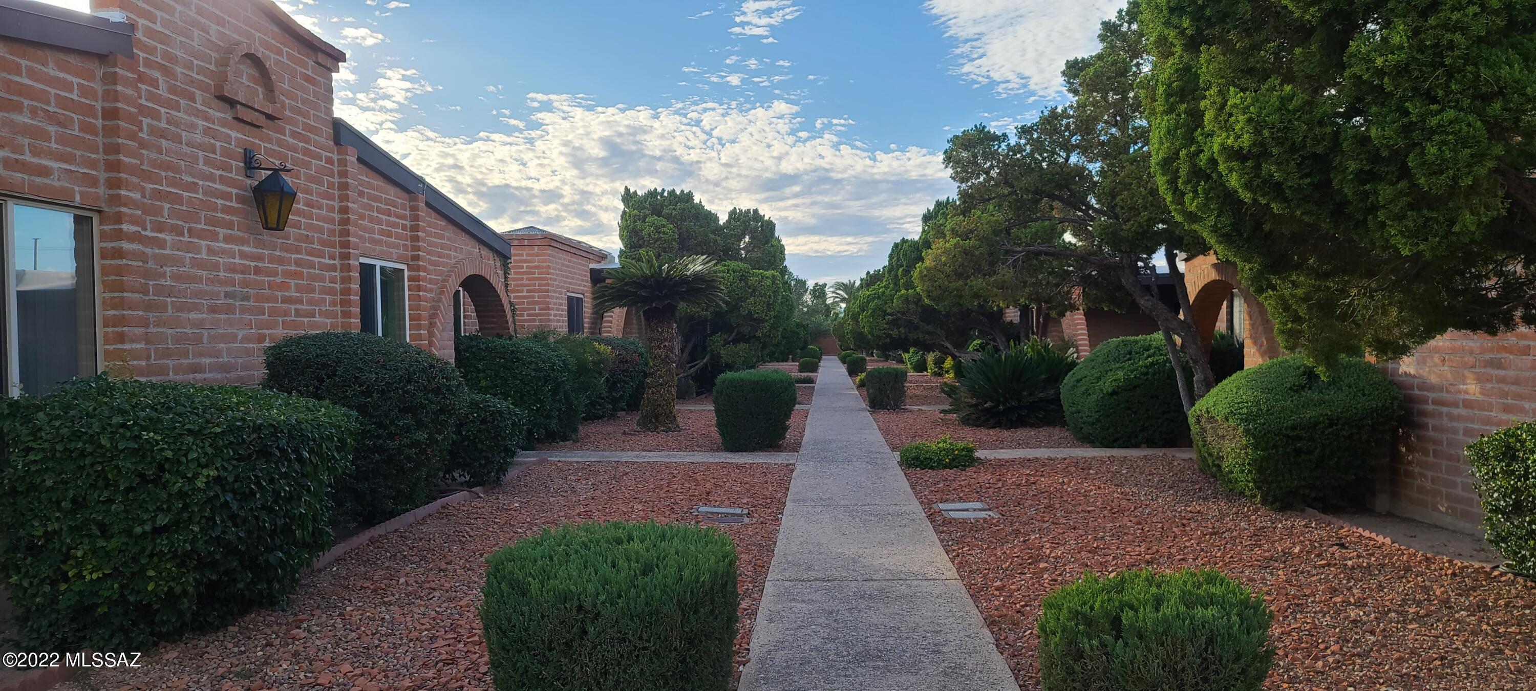 Spanish Village Th - Residential