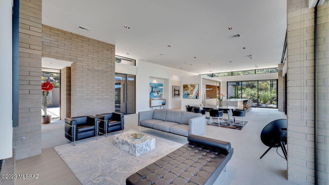 Canyon Pass At Dove Mountain - Residential