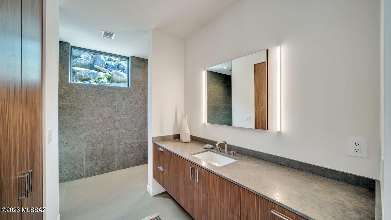 Canyon Pass At Dove Mountain - Residential