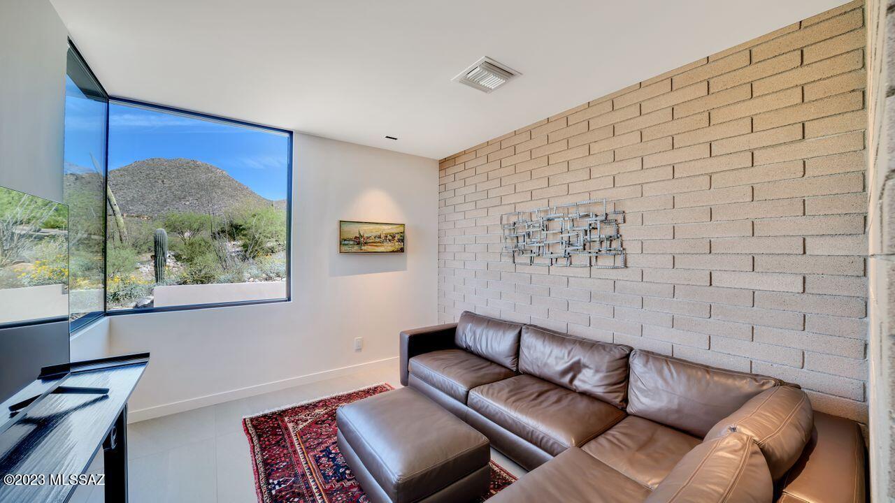 Canyon Pass At Dove Mountain - Residential