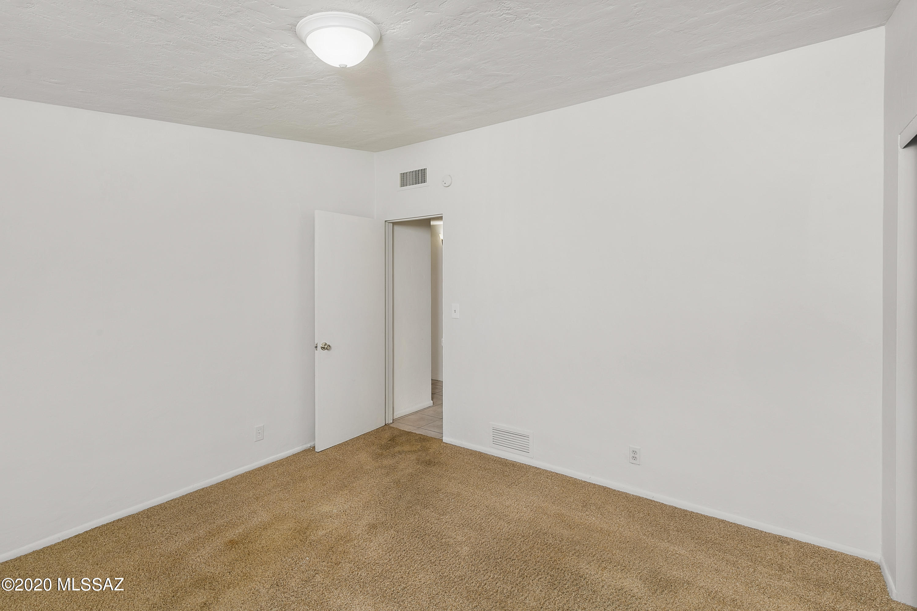 Casa Mesa - Residential
