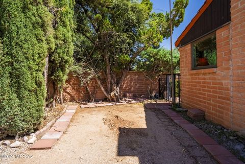 A home in Tubac