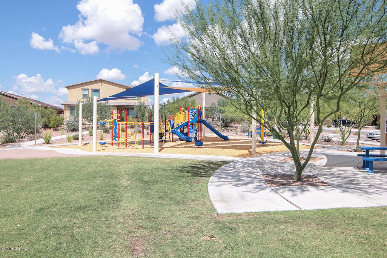 The Estates At Capella - Residential