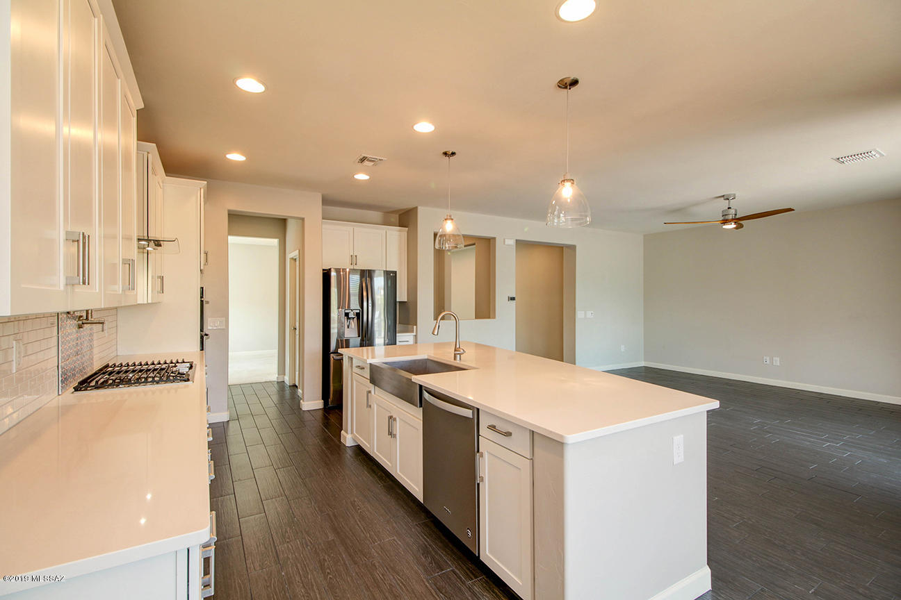 The Estates At Capella - Residential