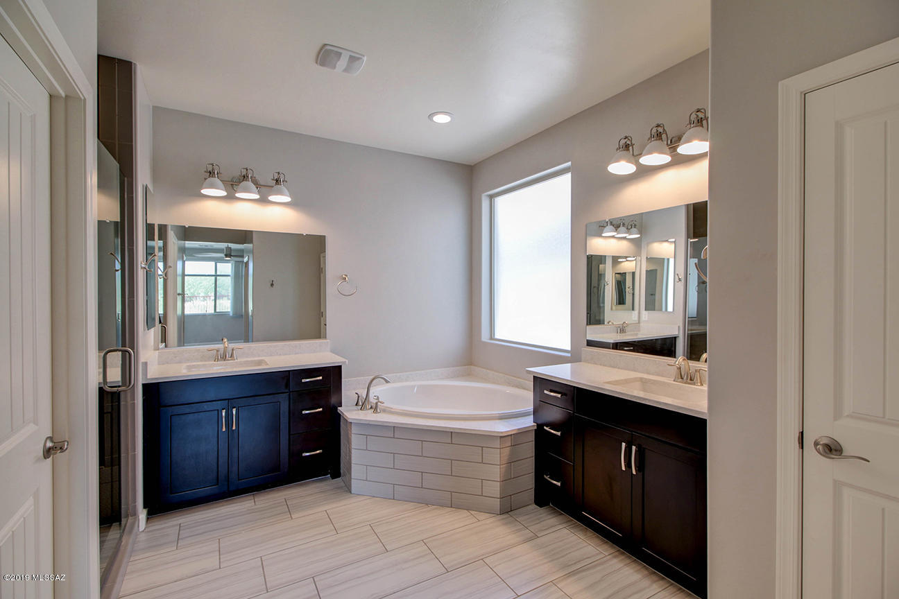 The Estates At Capella - Residential