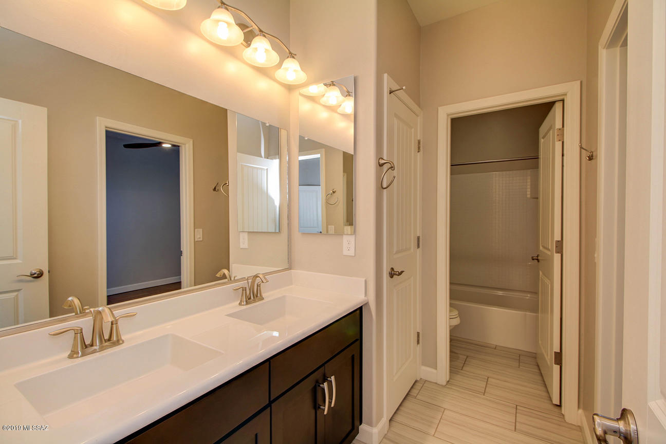 The Estates At Capella - Residential