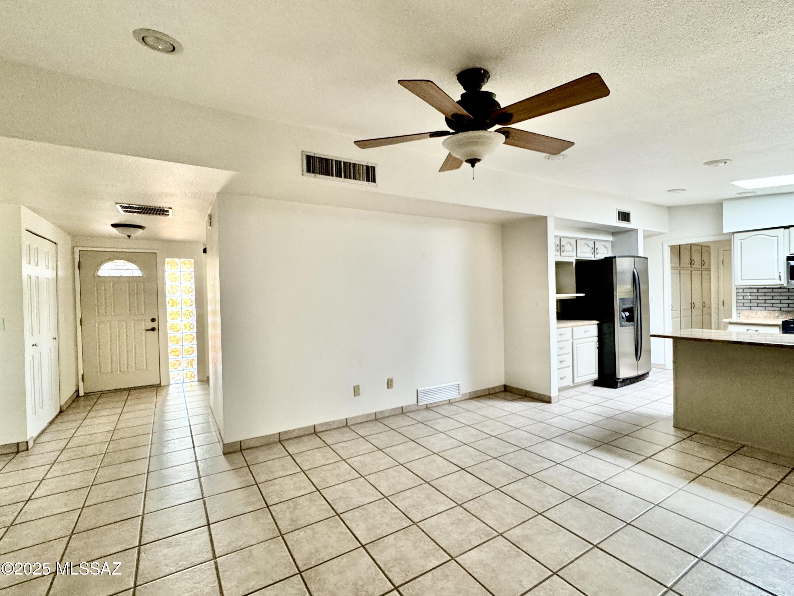 Casas Adobes West (1-220) - Residential