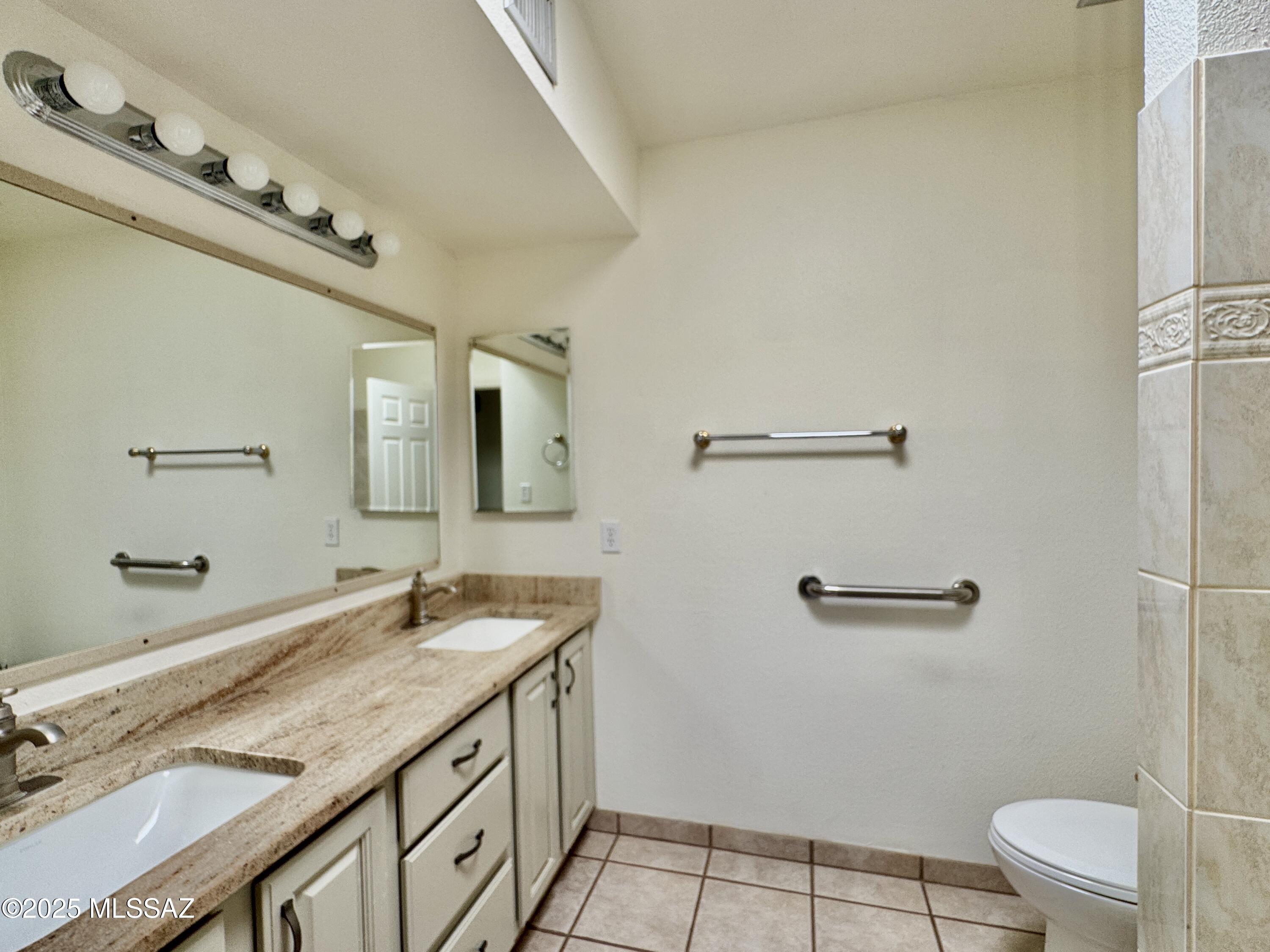 Casas Adobes West (1-220) - Residential