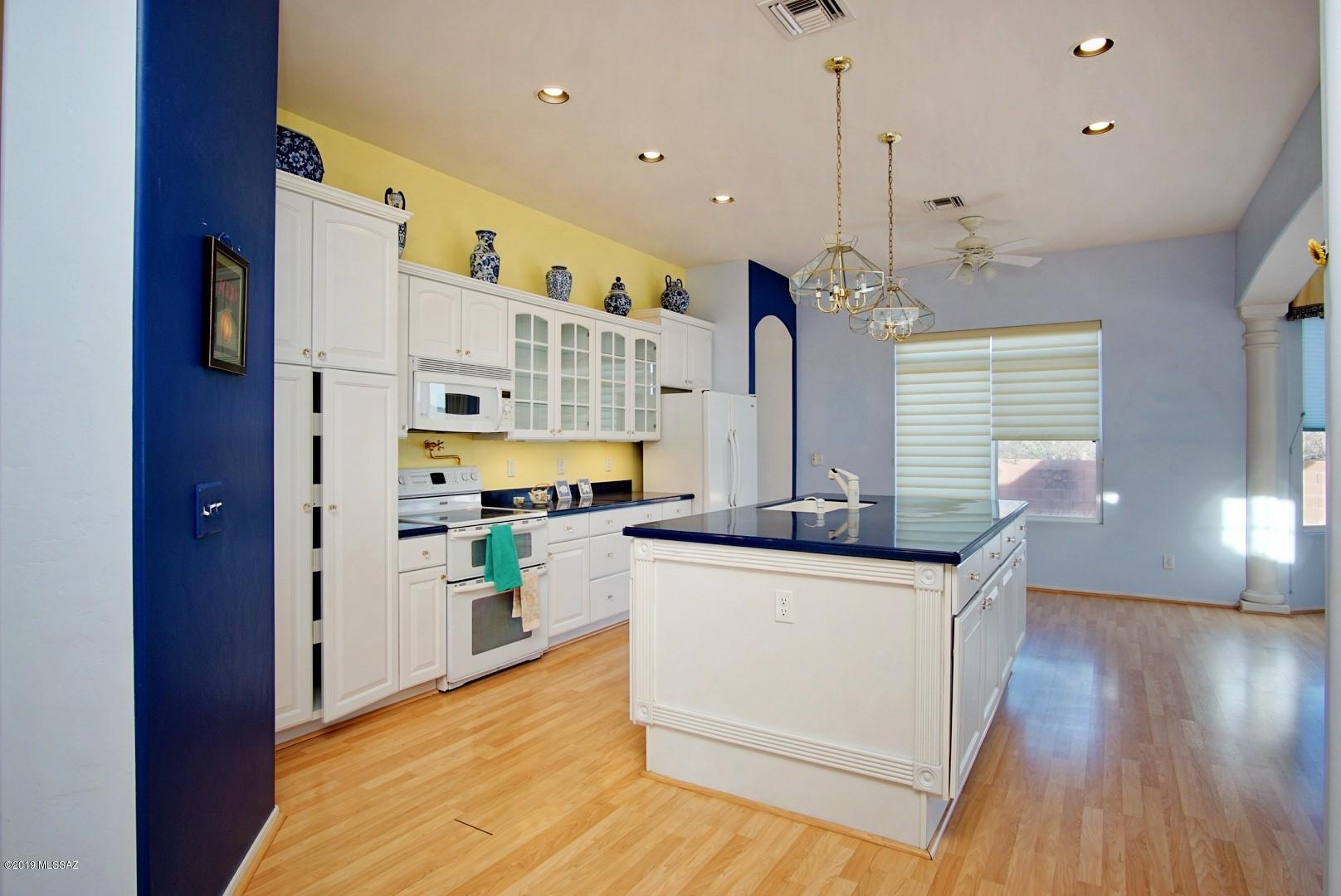 Bella Vista - Residential