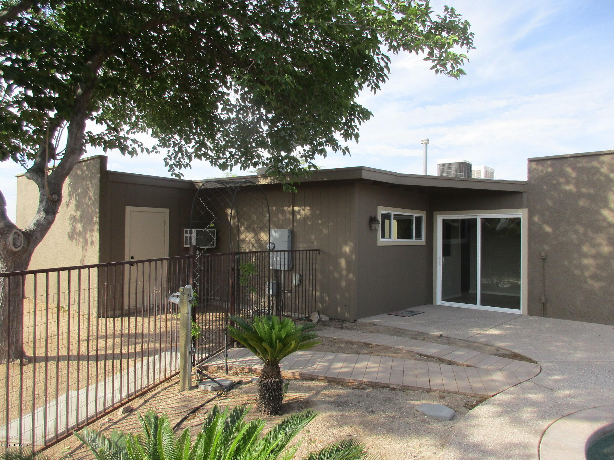 North Point Terrace (1-255) - Residential