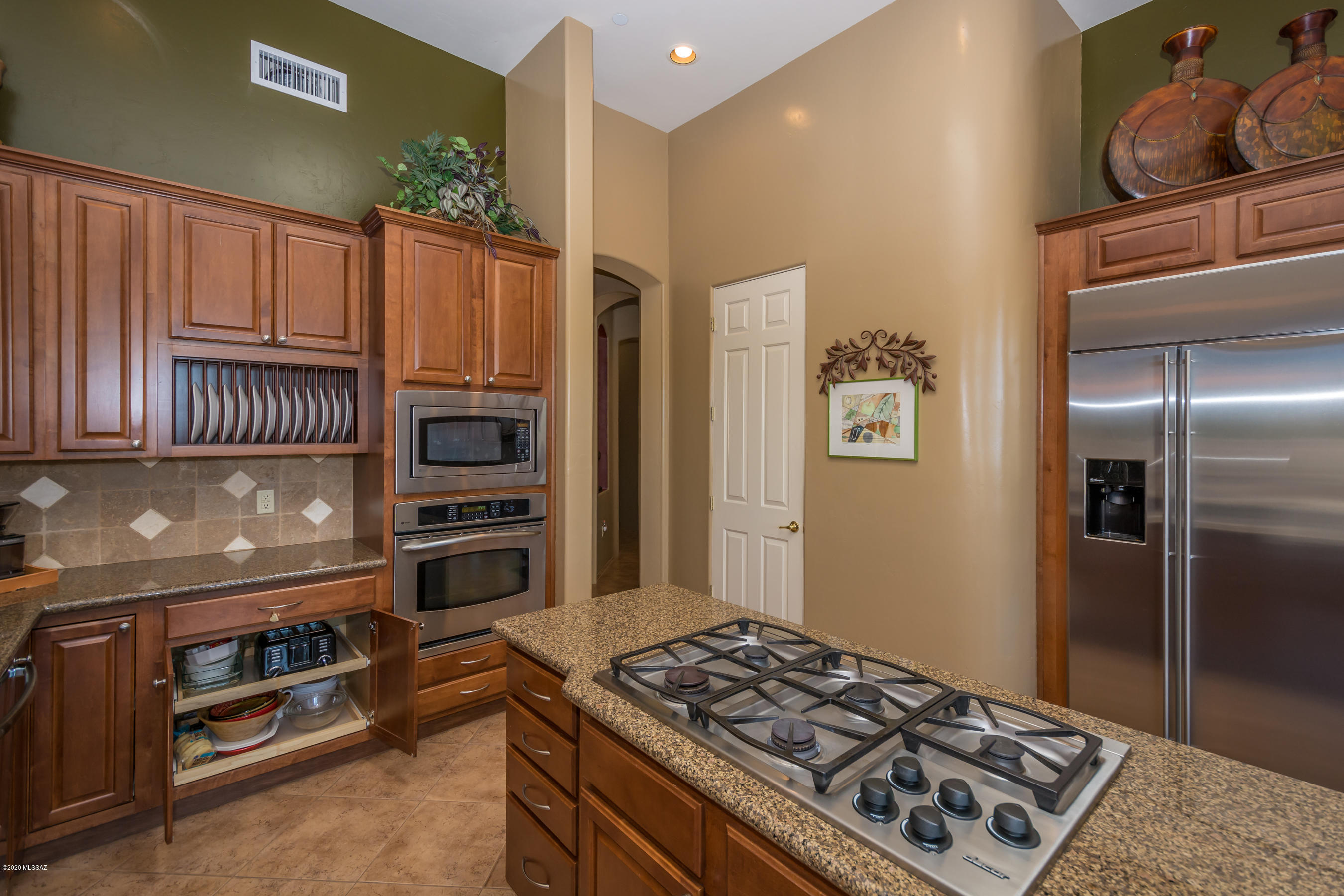 Dos Lagos at Dove Mountain (1-91) - Residential