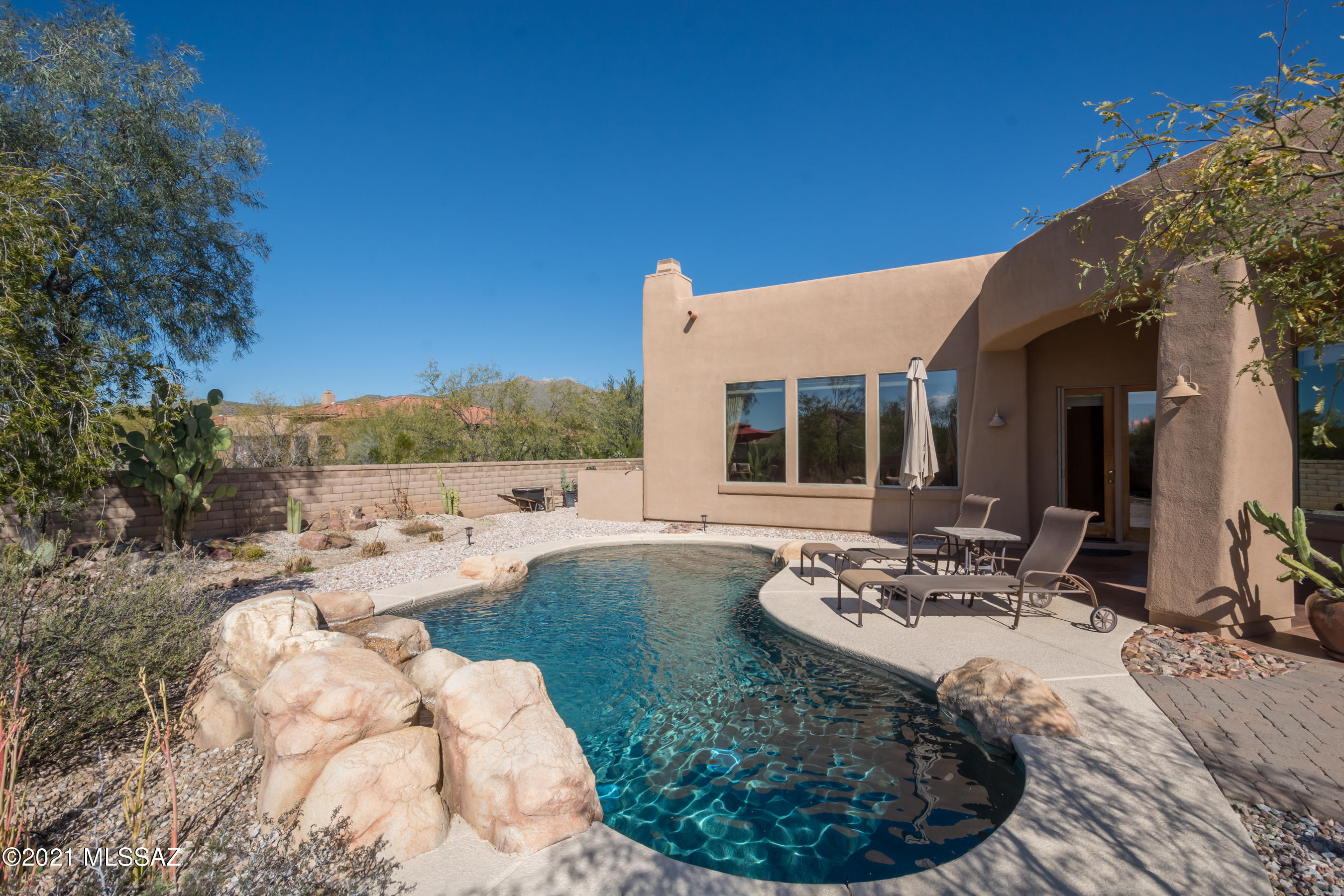 Dos Lagos at Dove Mountain (1-91) - Residential