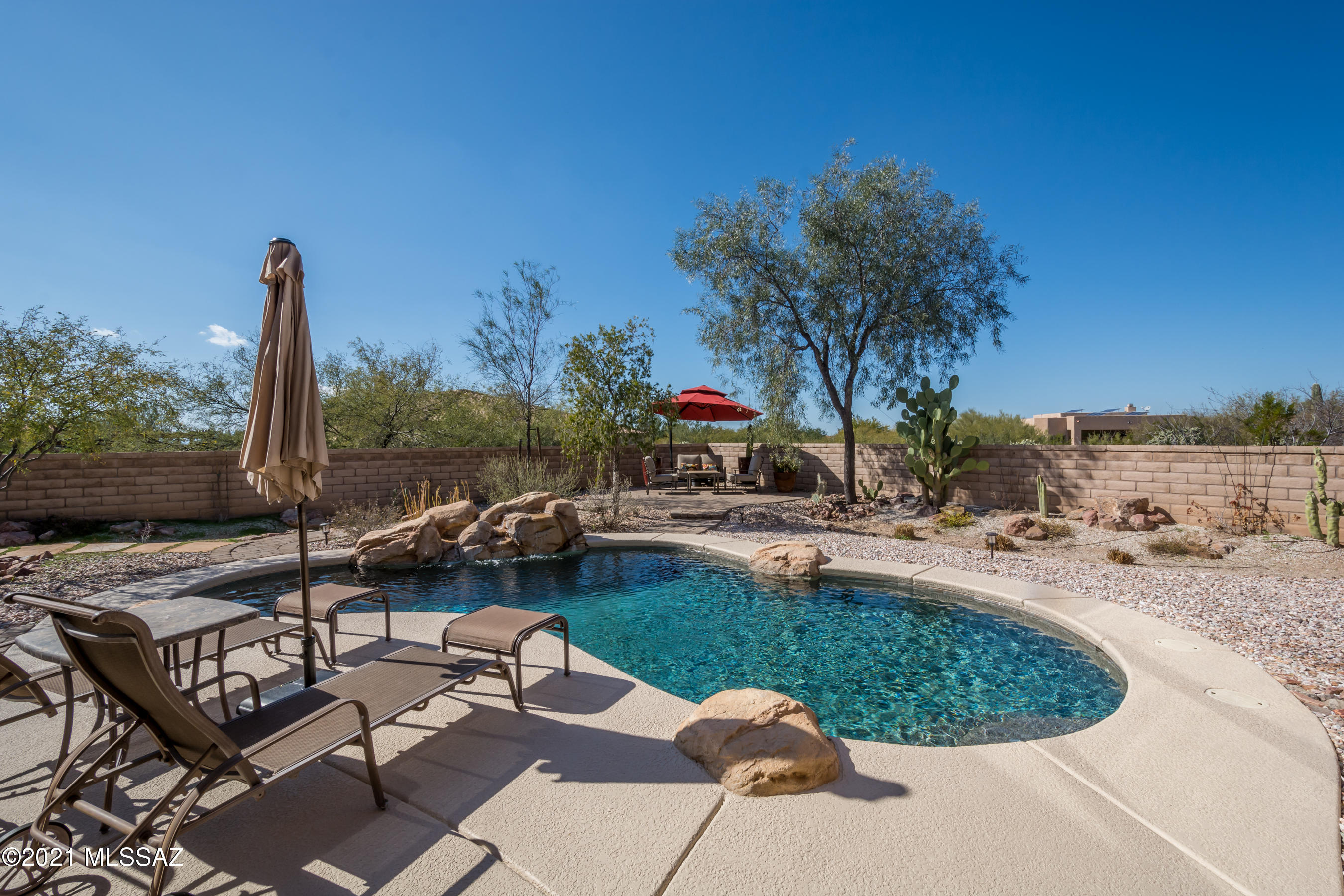 Dos Lagos at Dove Mountain (1-91) - Residential
