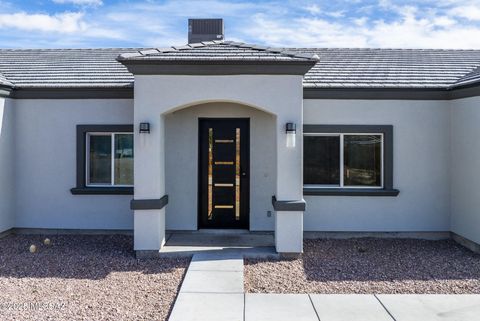 A home in Rio Rico