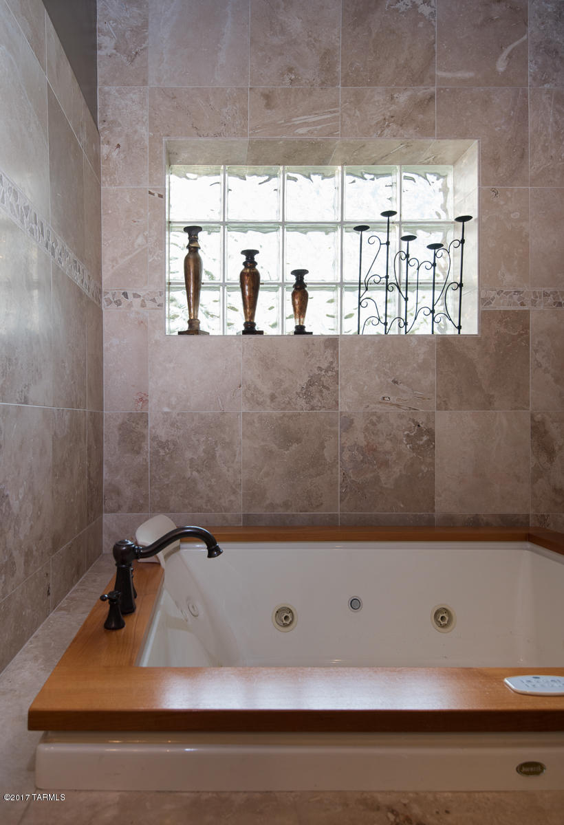 Unsubdivided - Residential
