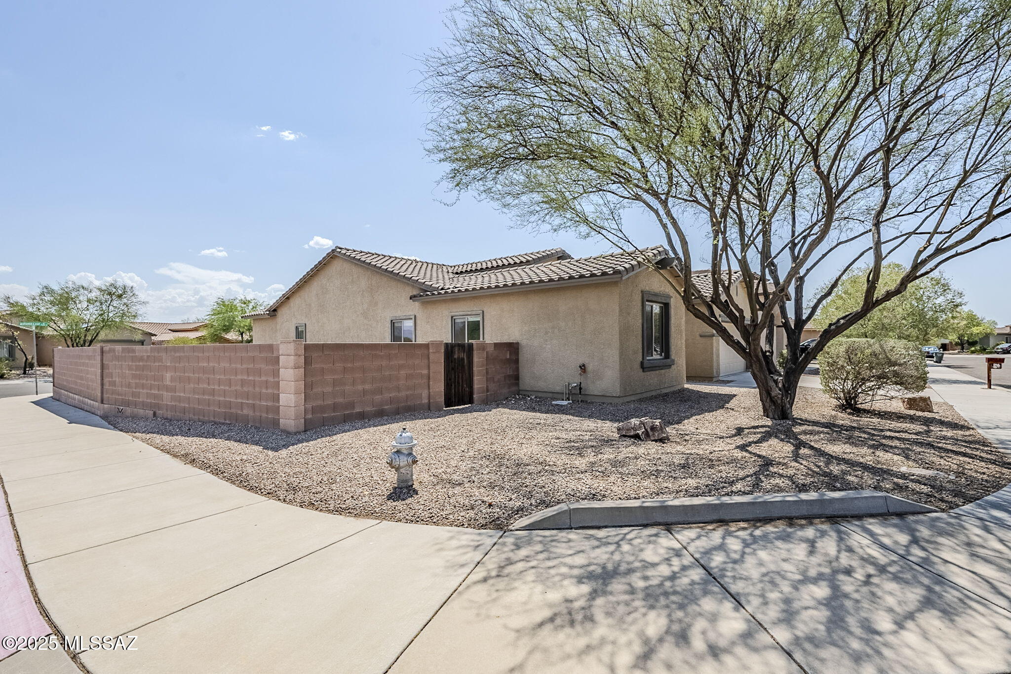 7626 E Shadybrook Lane