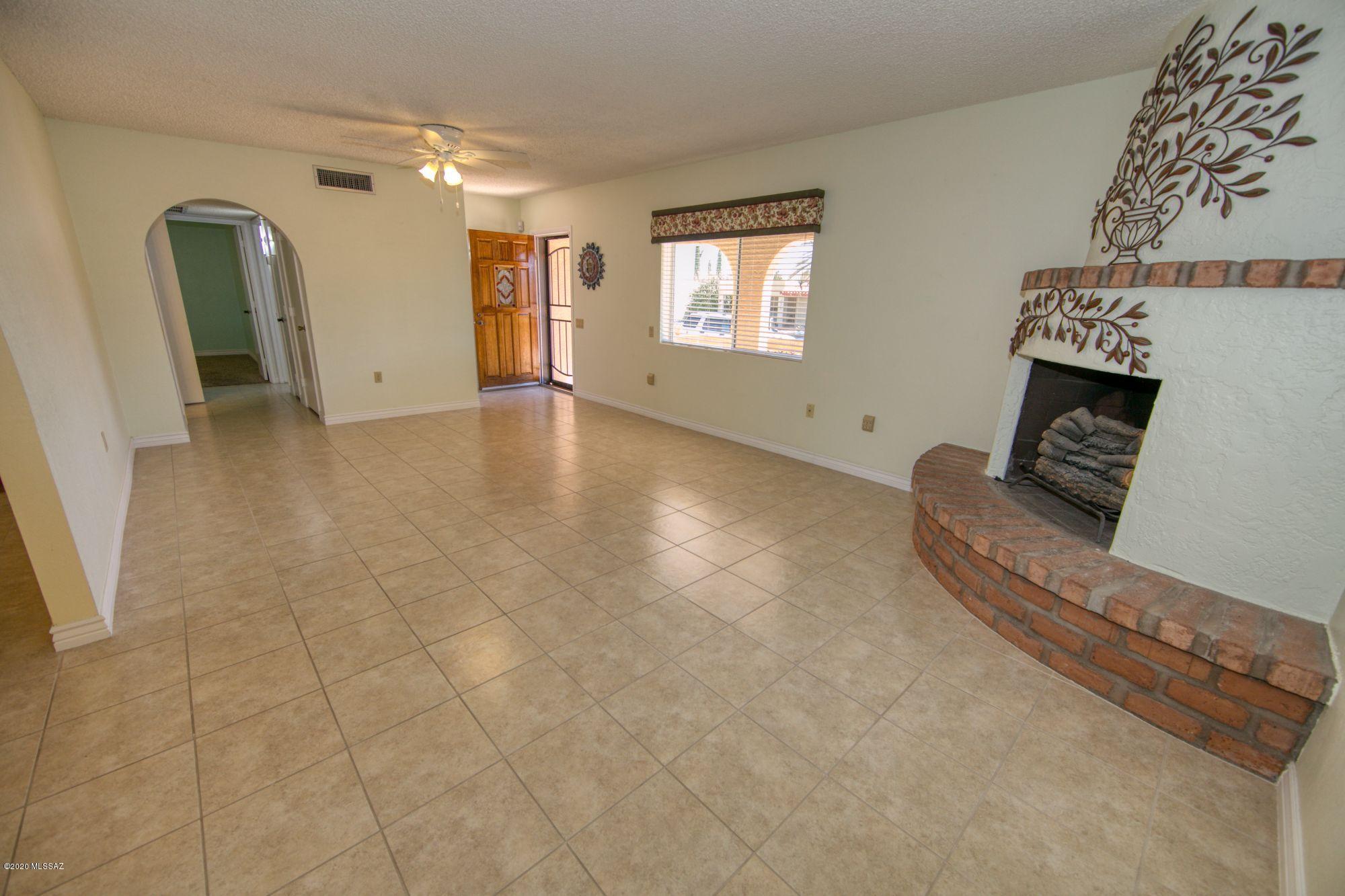 Green Valley Desert Meadows NO.3(1-223) - Residential